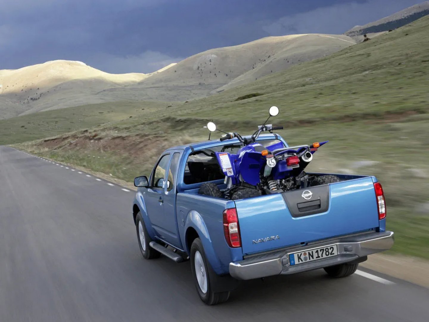 Nissan_Navara_3_generation__Pickup_1.5-cab__7.jpg