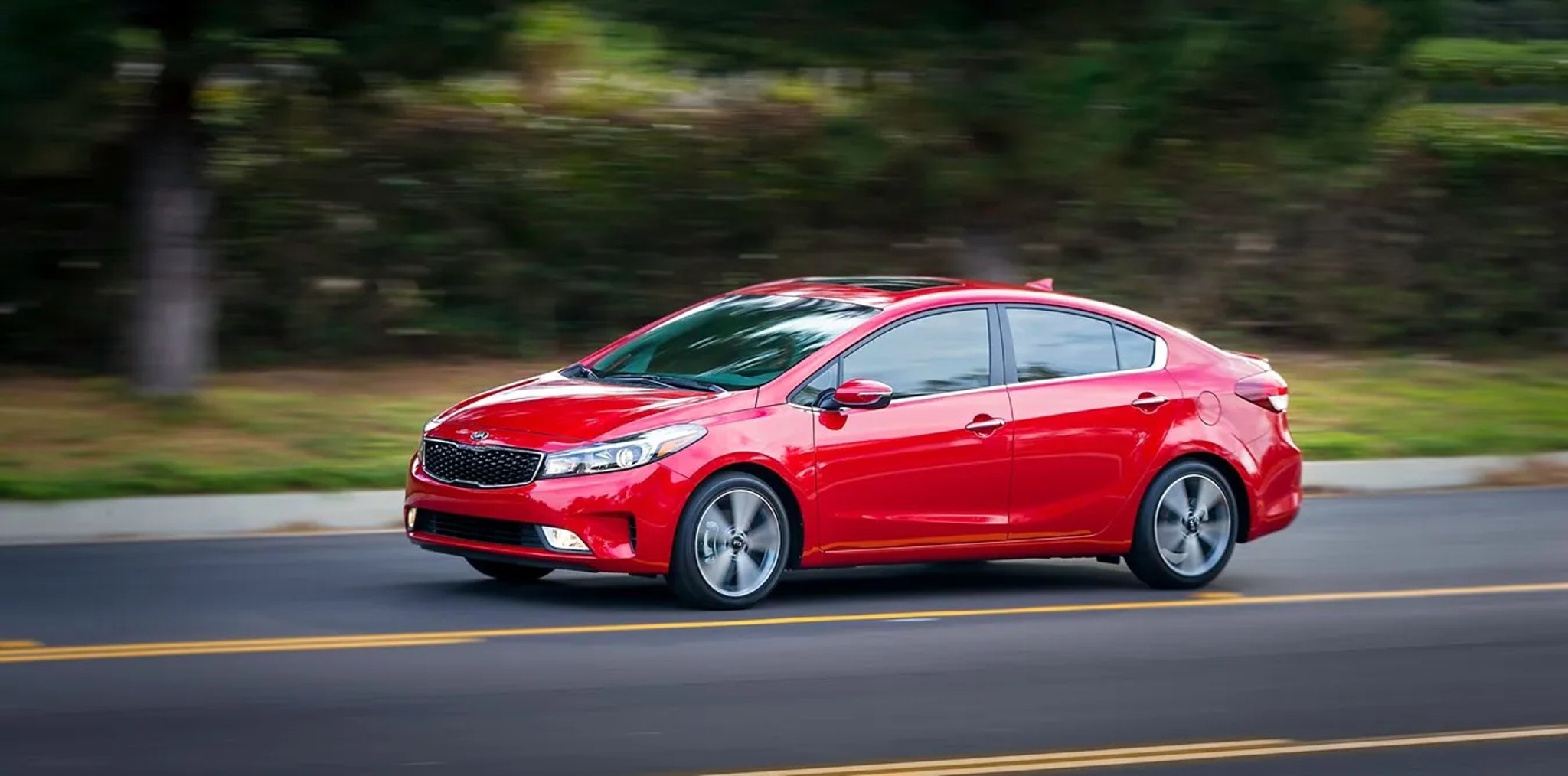 Kia_Forte_2_generation_restyling__Sedan__5.jpg