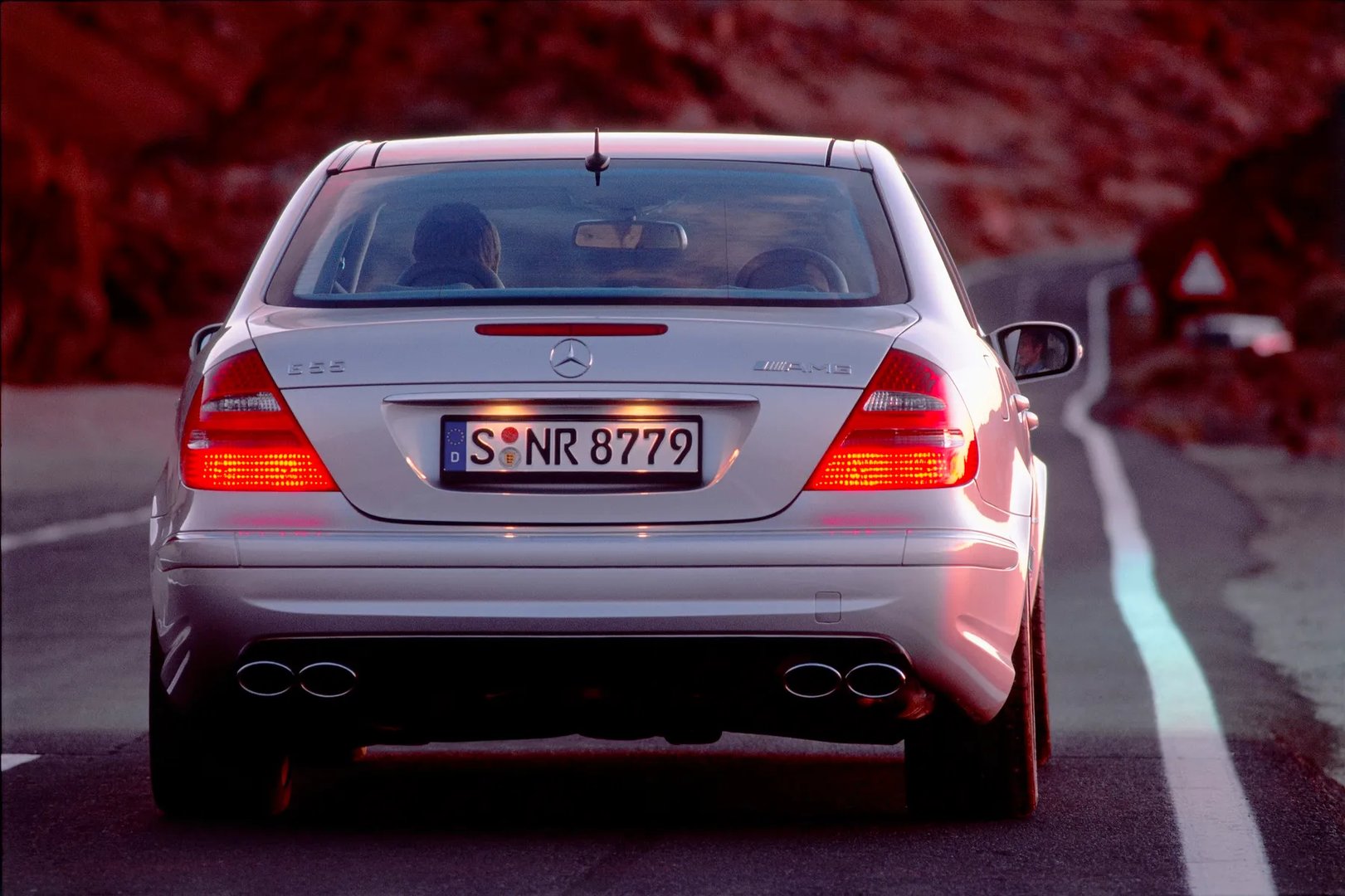 Mercedes_E-Class_AMG_3_generation__Sedan__3.jpg