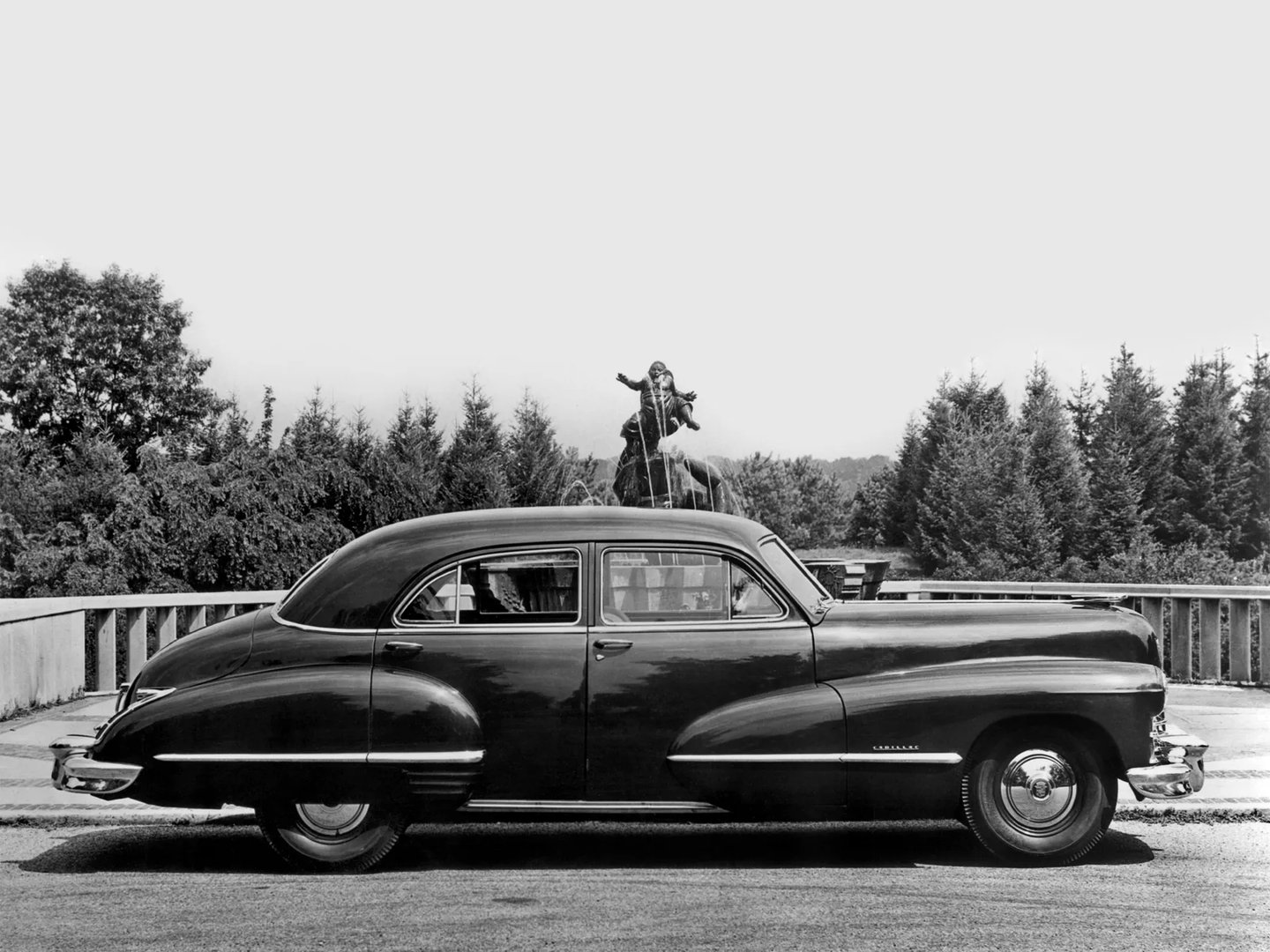 Cadillac_Series_62_2_generation__Sedan__1.jpg