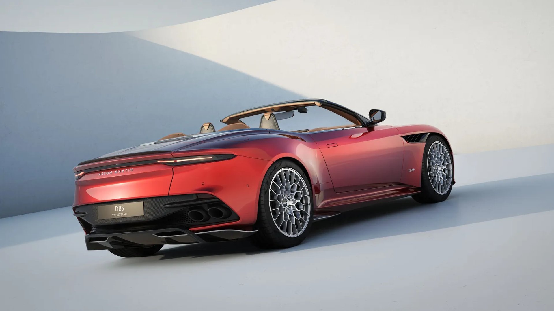 Aston Martin_DBS_3_generation__Cabrio__2.jpg