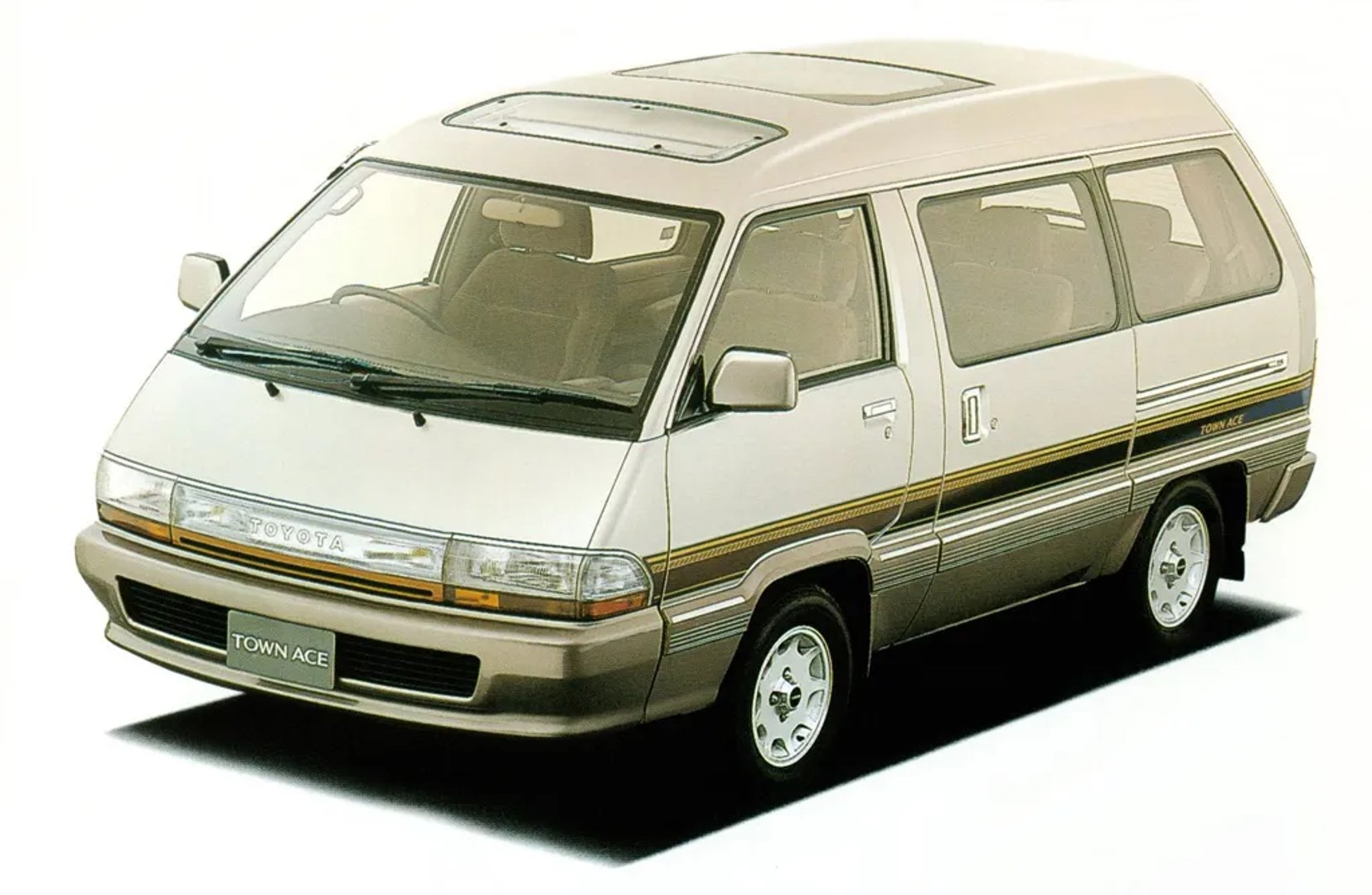 Toyota_Town_Ace_2_generation__Compact_Van__4.jpg