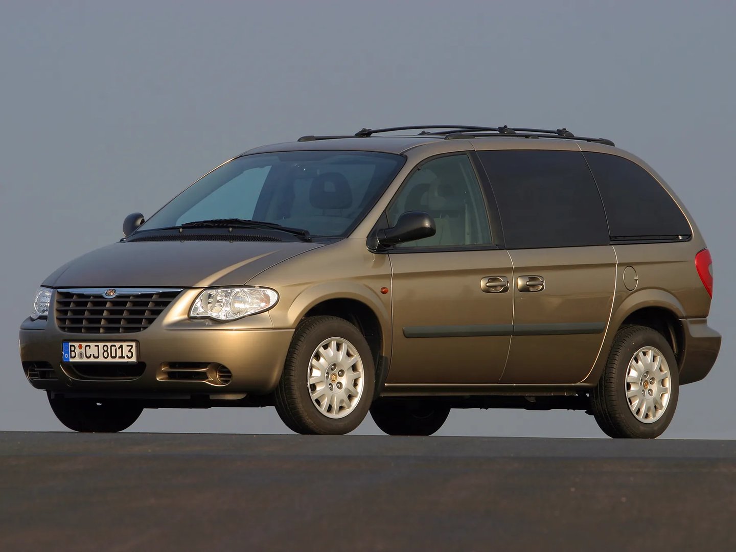 Chrysler Grand Voyager 4 generation, restyling