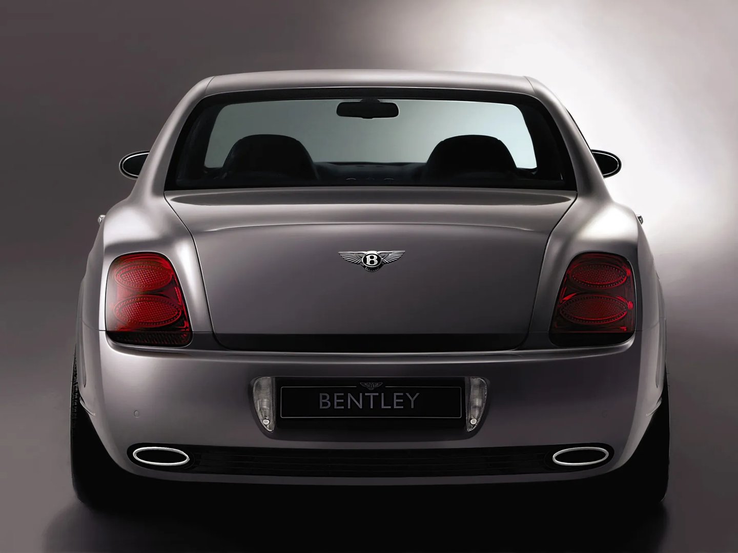 Bentley_Flying_Spur_1_generation__Sedan__6.jpg