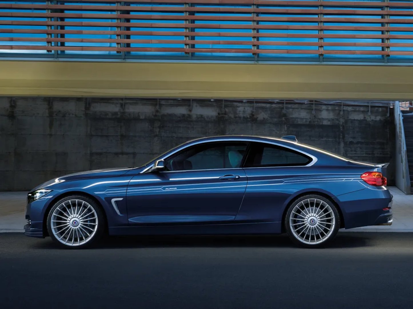 Alpina_B4_1_generation__Coupe__2.jpg