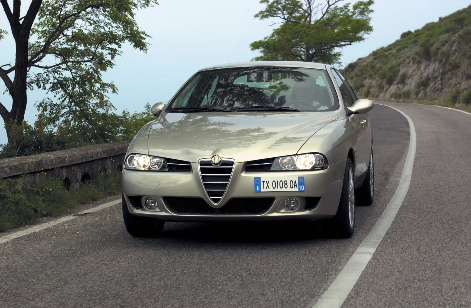 Alfa Romeo_156_1_generation_restyling_2__Sedan__12.jpg