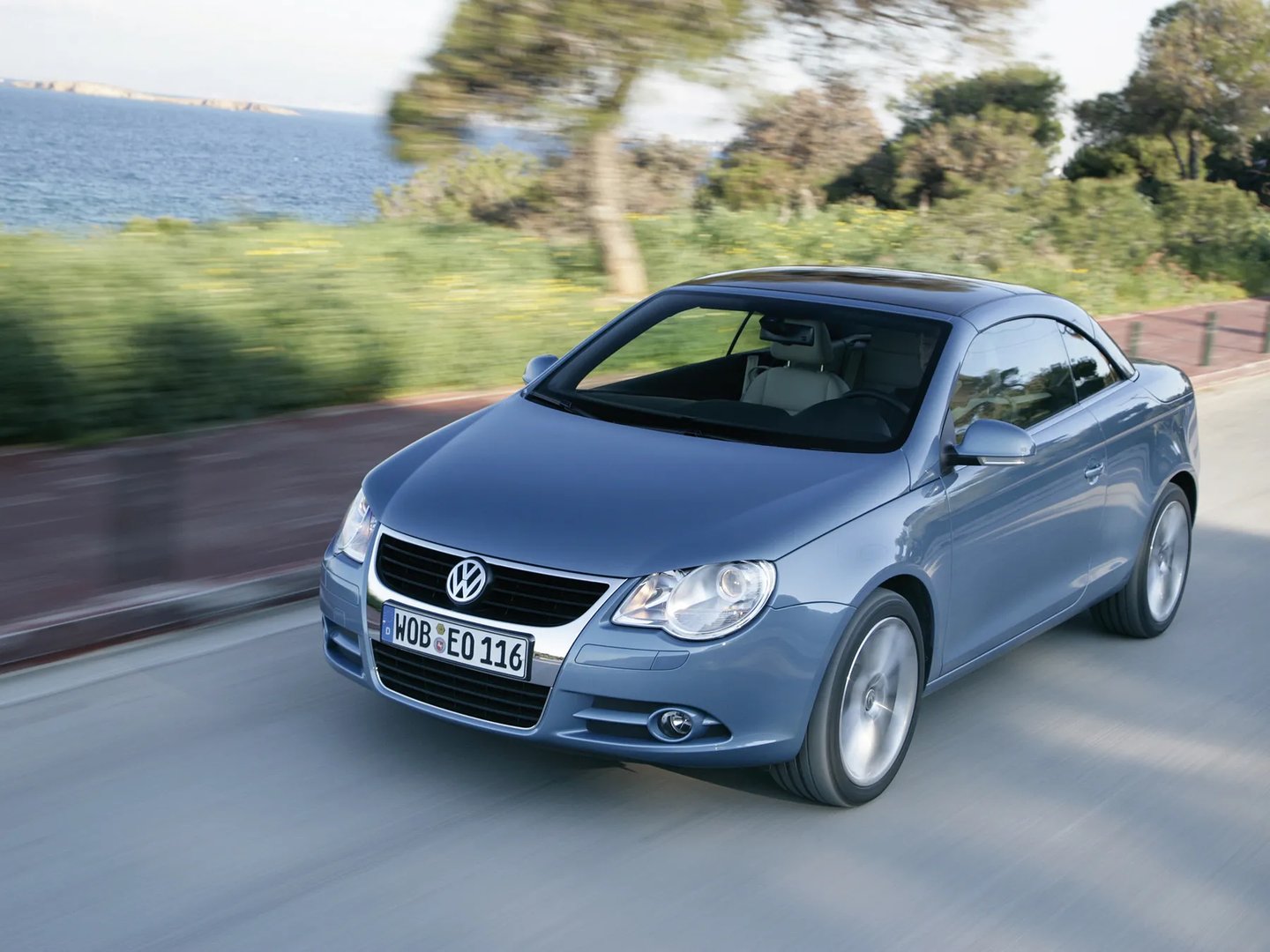 Volkswagen_Eos_1_generation__Cabrio__11.jpg