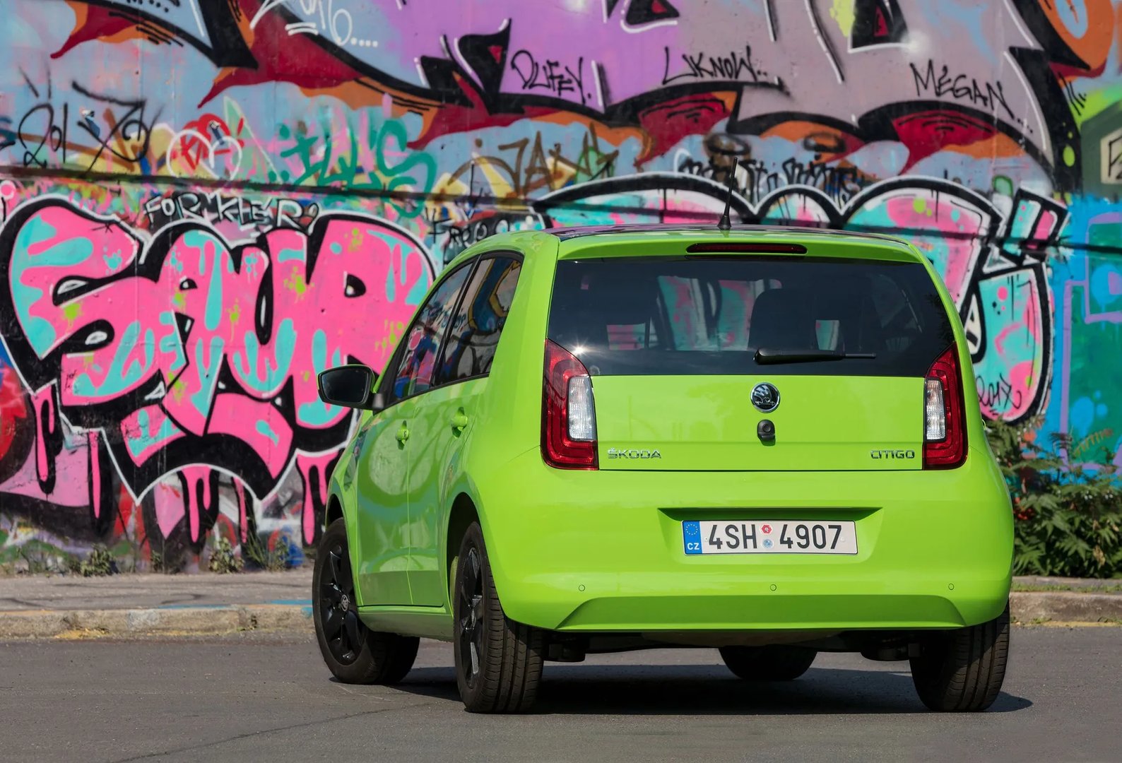 Skoda_Citigo_1_generation_restyling__Mini_5-doors__2.jpg