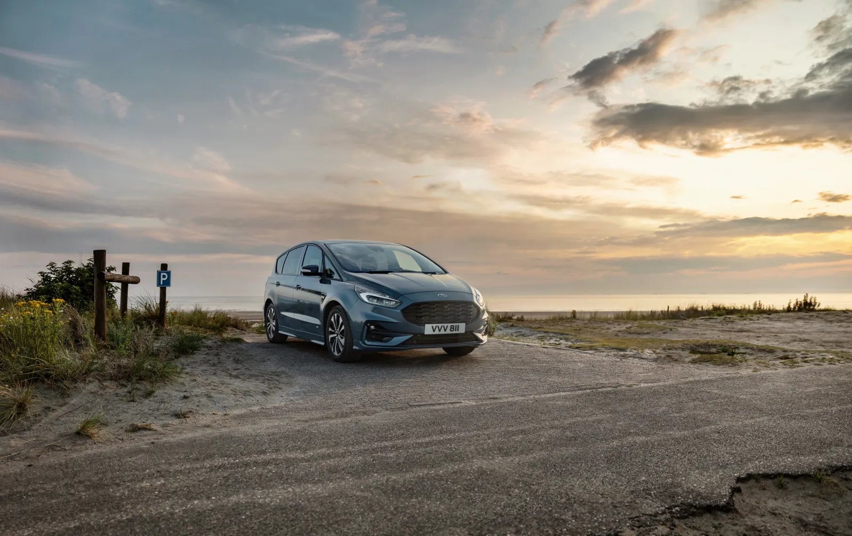 Ford_S-MAX_2_generation_restyling__Minivan__11.jpg