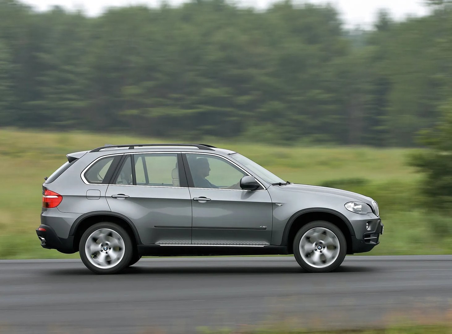 BMW_X5_2_generation__SUV_5-doors__6.jpg
