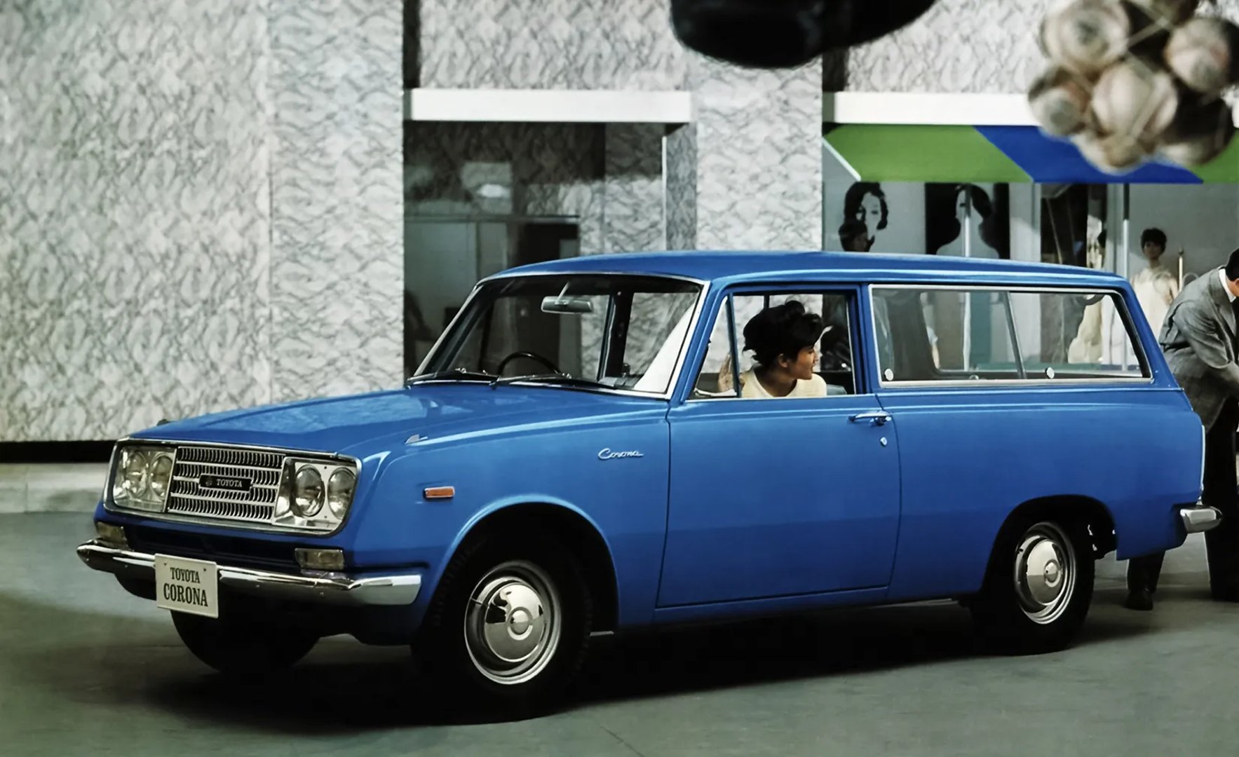 Toyota_Corona_3_generation__Estate_3-door__1.jpg