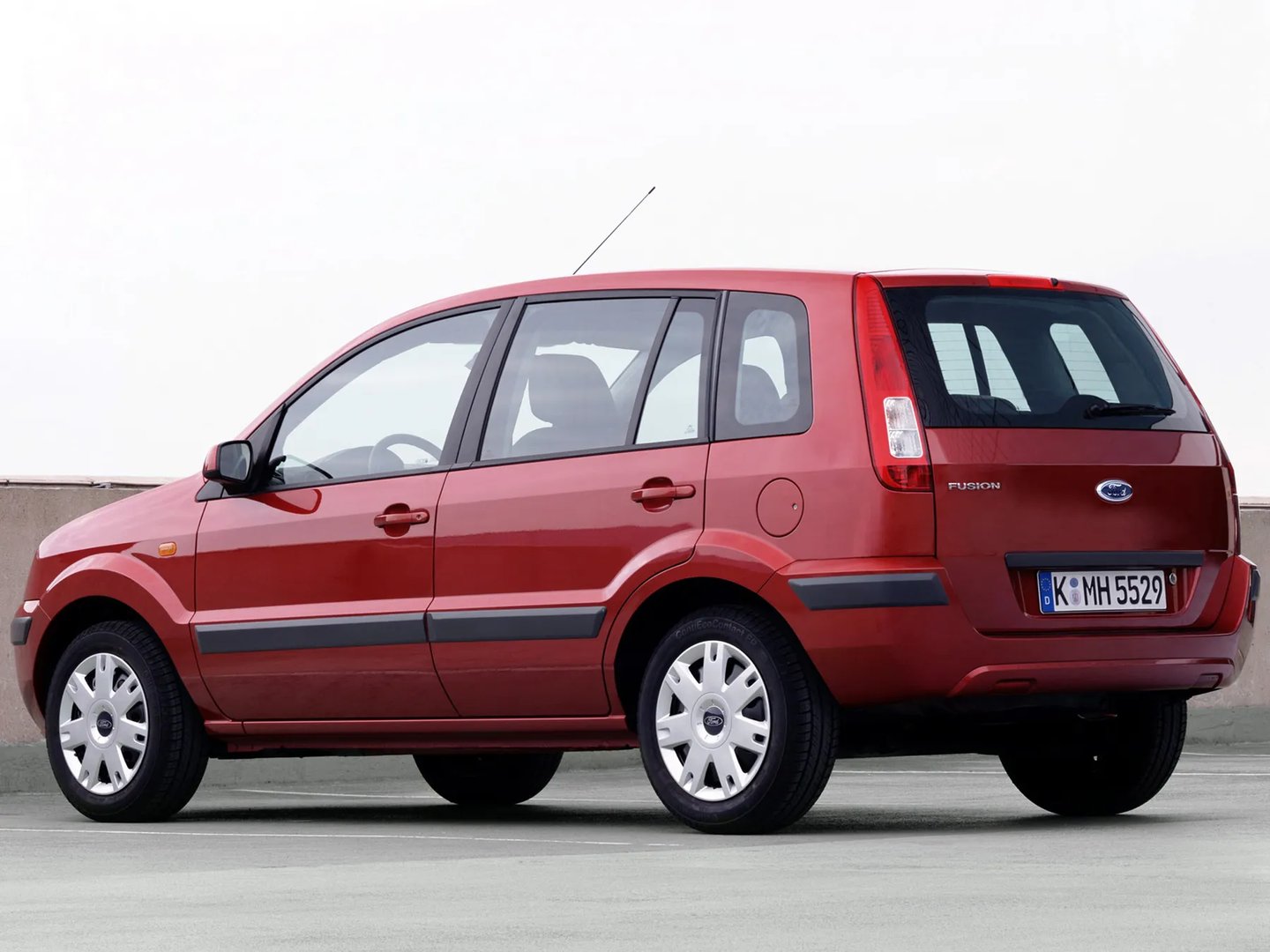 Ford_Fusion_1_generation_restyling__Mini_5-doors__4.jpg