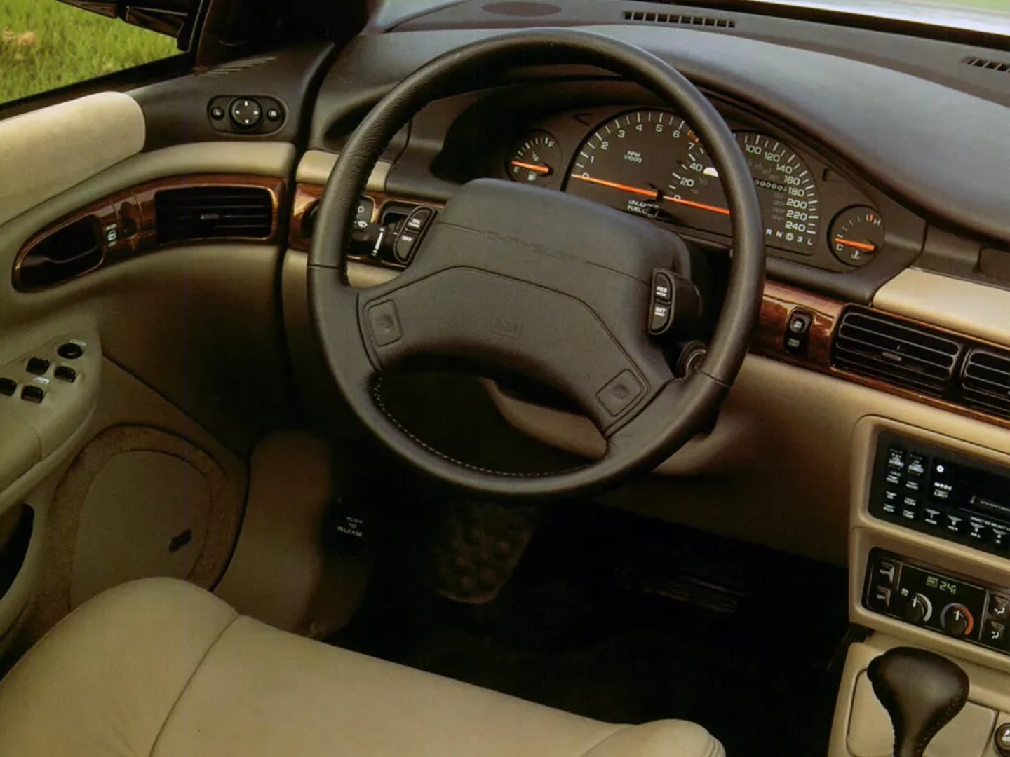Chrysler_Vision_1_generation__Sedan__1.jpg