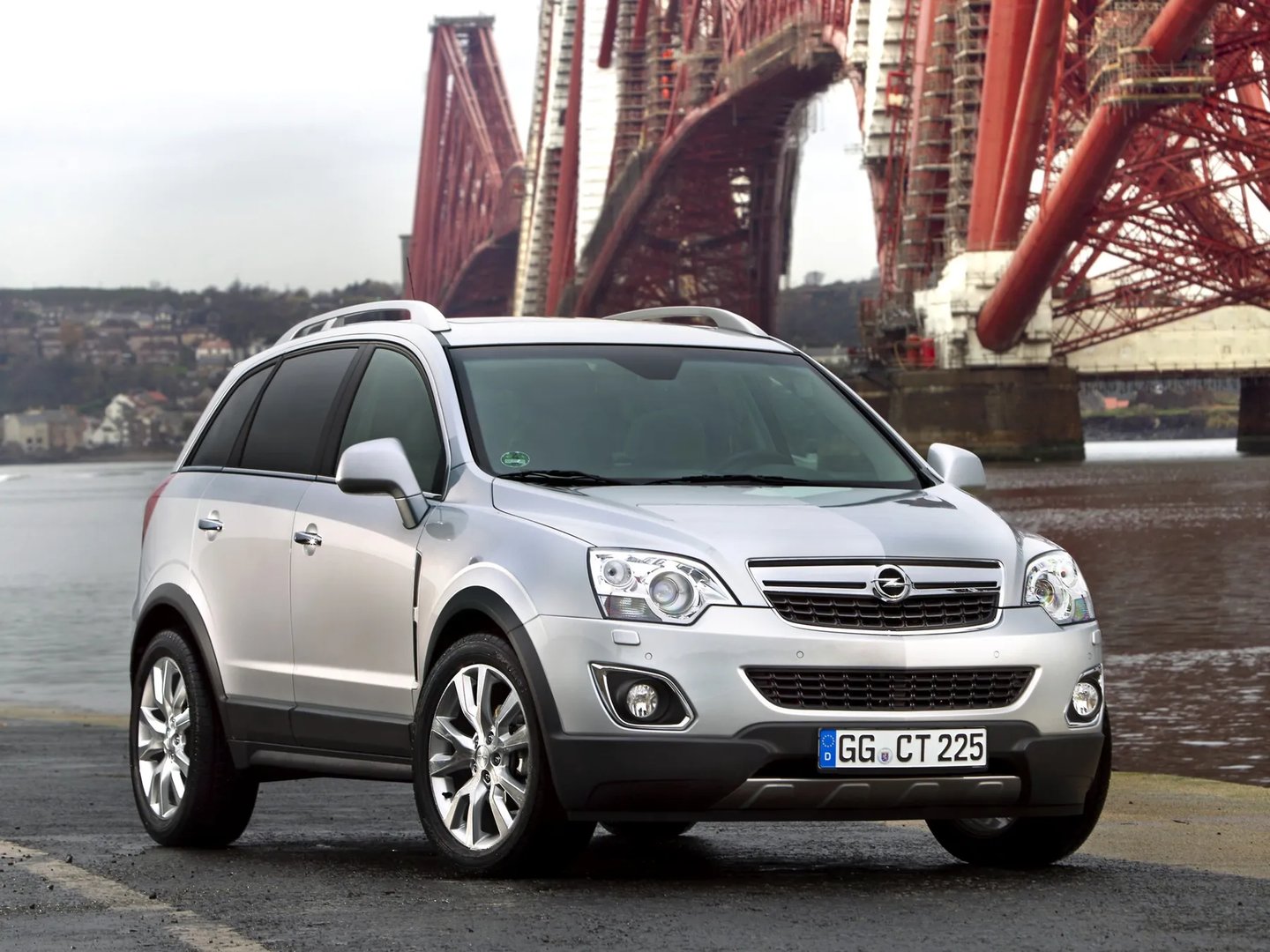 Opel_Antara_1_generation_restyling__SUV_5-doors__8.jpg