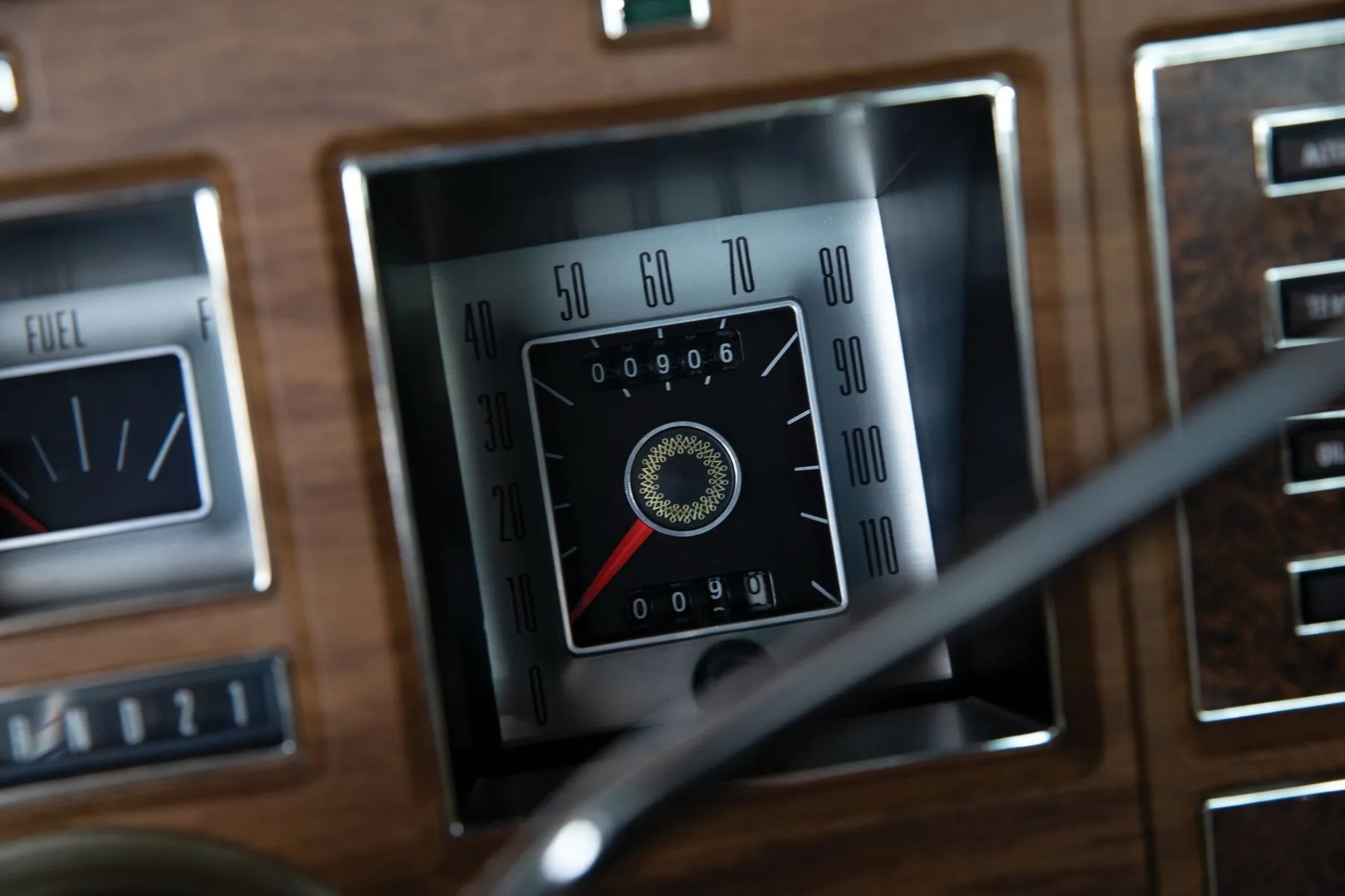 Lincoln_Mark_IV_1_generation__Coupe__13.jpg