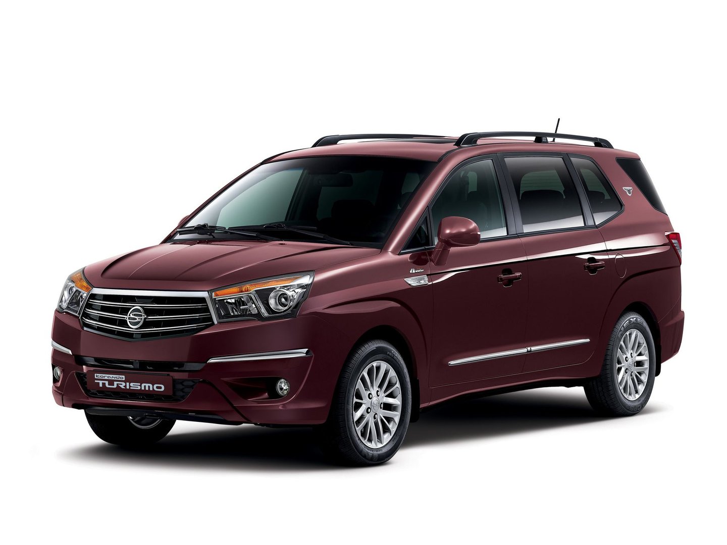 ssangyong_Korando_Turismo_1_generation__Minivan__6.jpg