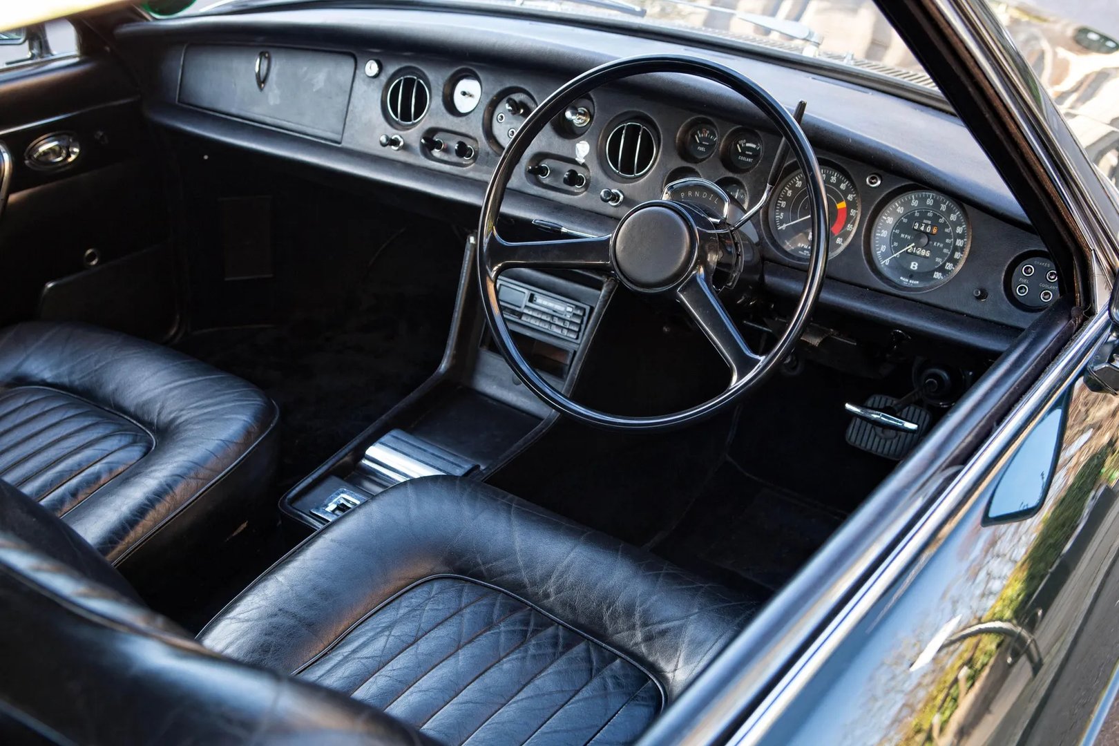 Bentley_T-Series_1_generation__Coupe__7.jpg