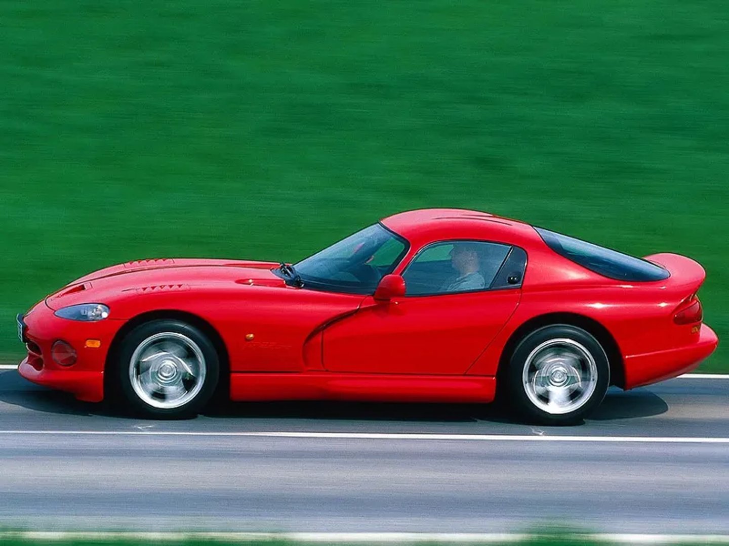 Chrysler_Viper_1_generation__Coupe__1.jpg