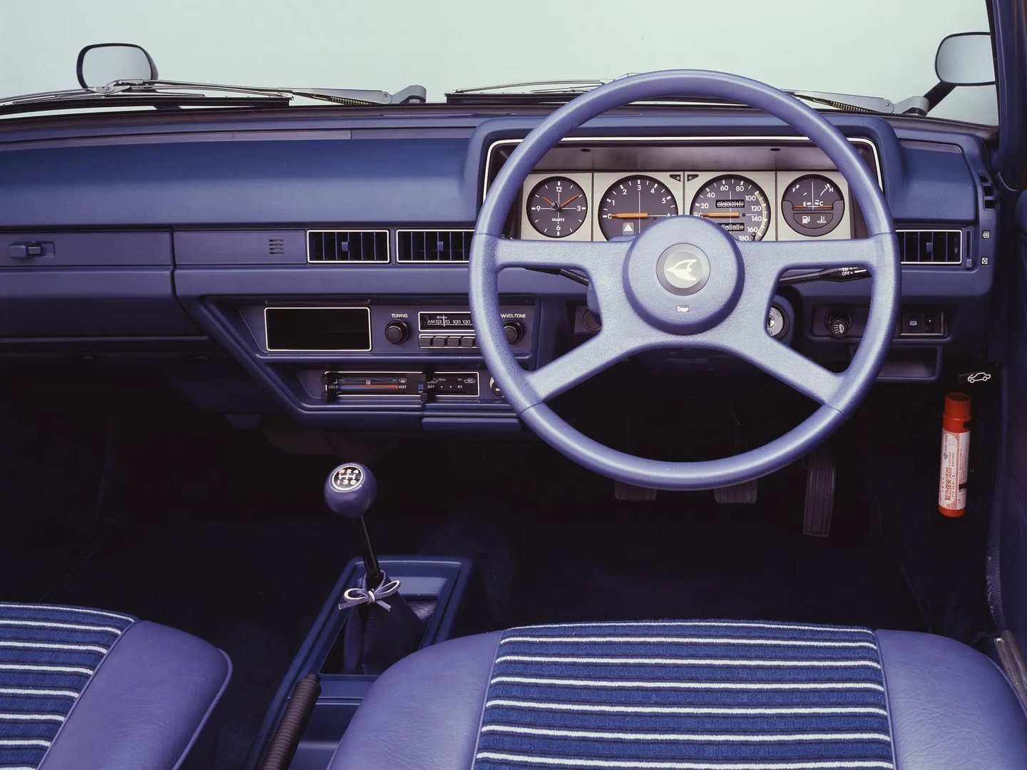 Nissan_Pulsar_1_generation__Coupe__8.jpg