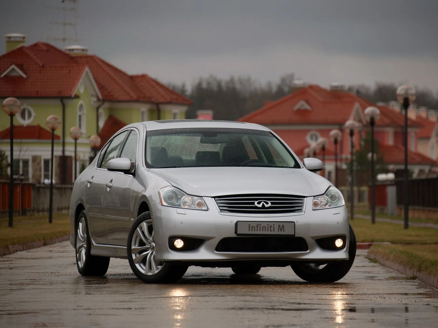Infiniti_M_3_generation_restyling__Sedan__13.jpg