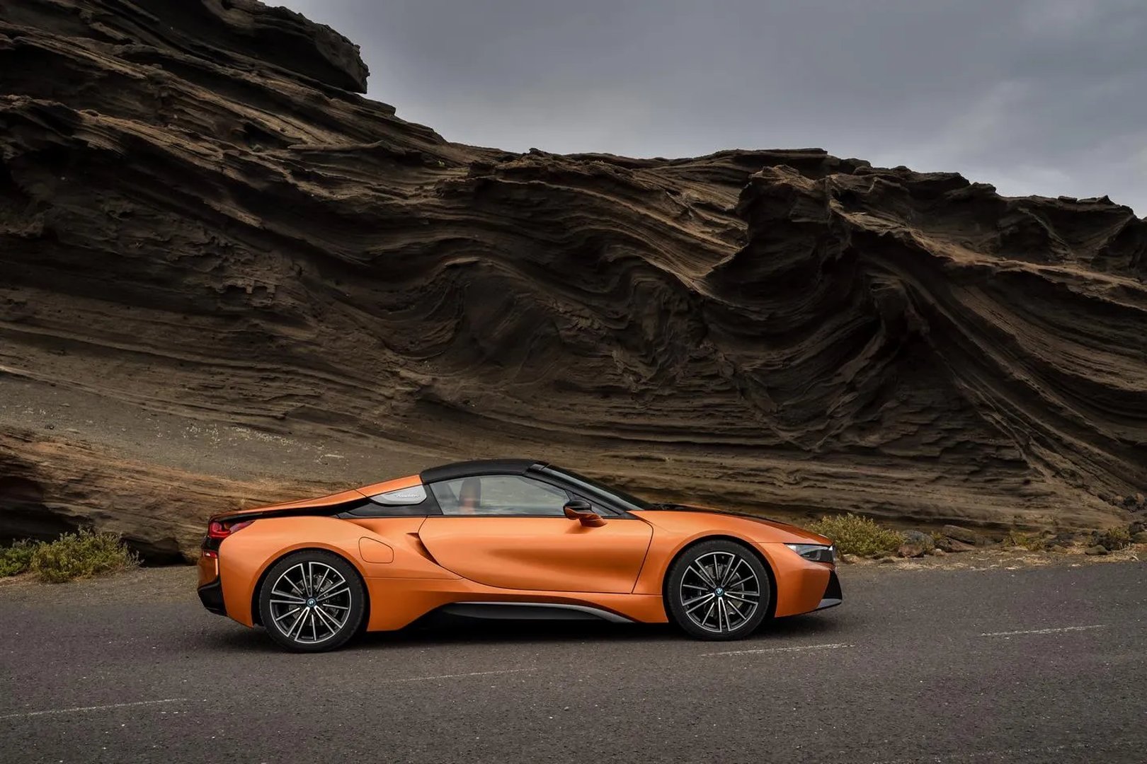 BMW_i8_1_generation_restyling__Roadster__3.jpg
