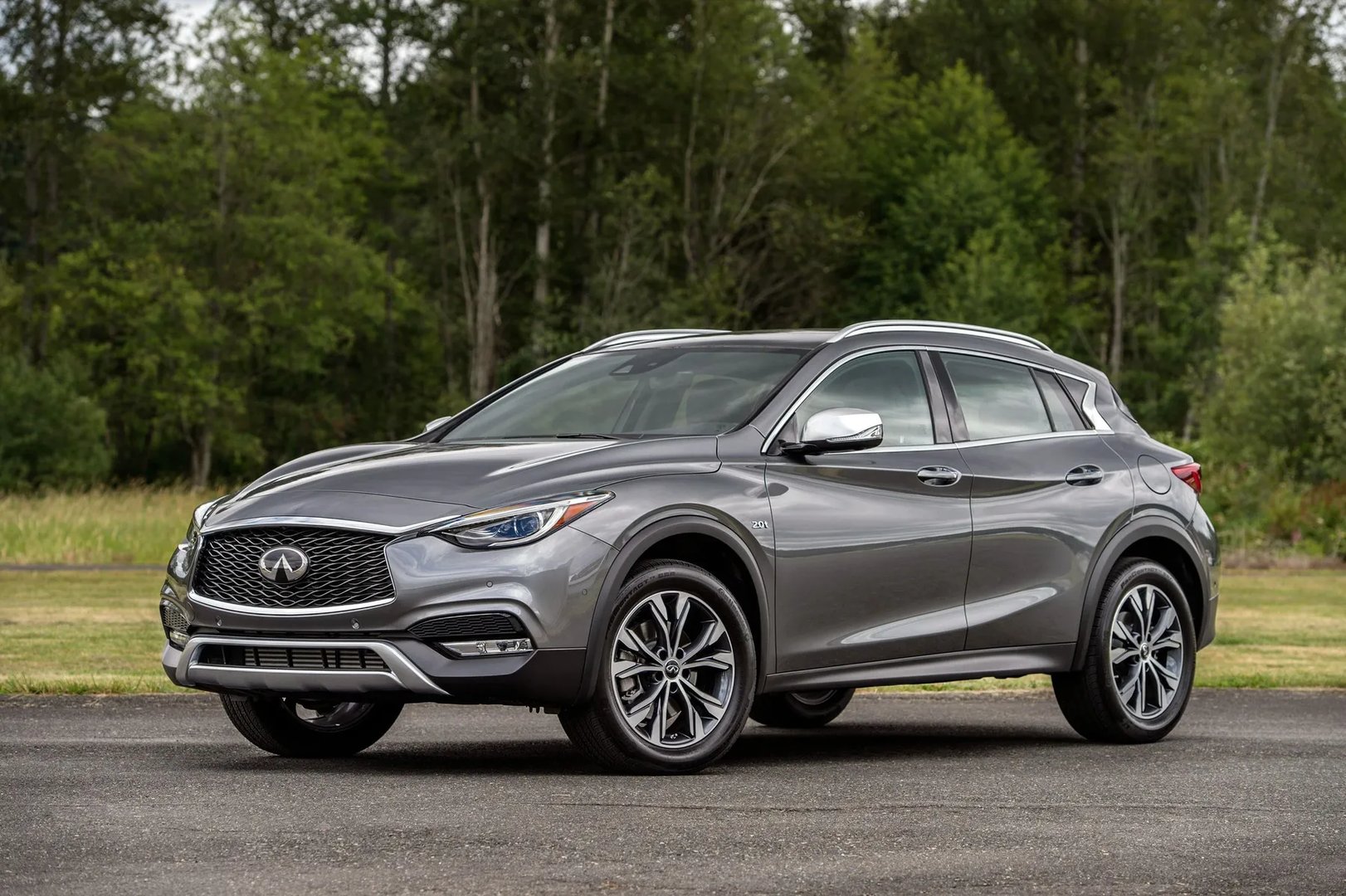 Infiniti_QX30_1_generation__SUV_5-doors__5.jpg