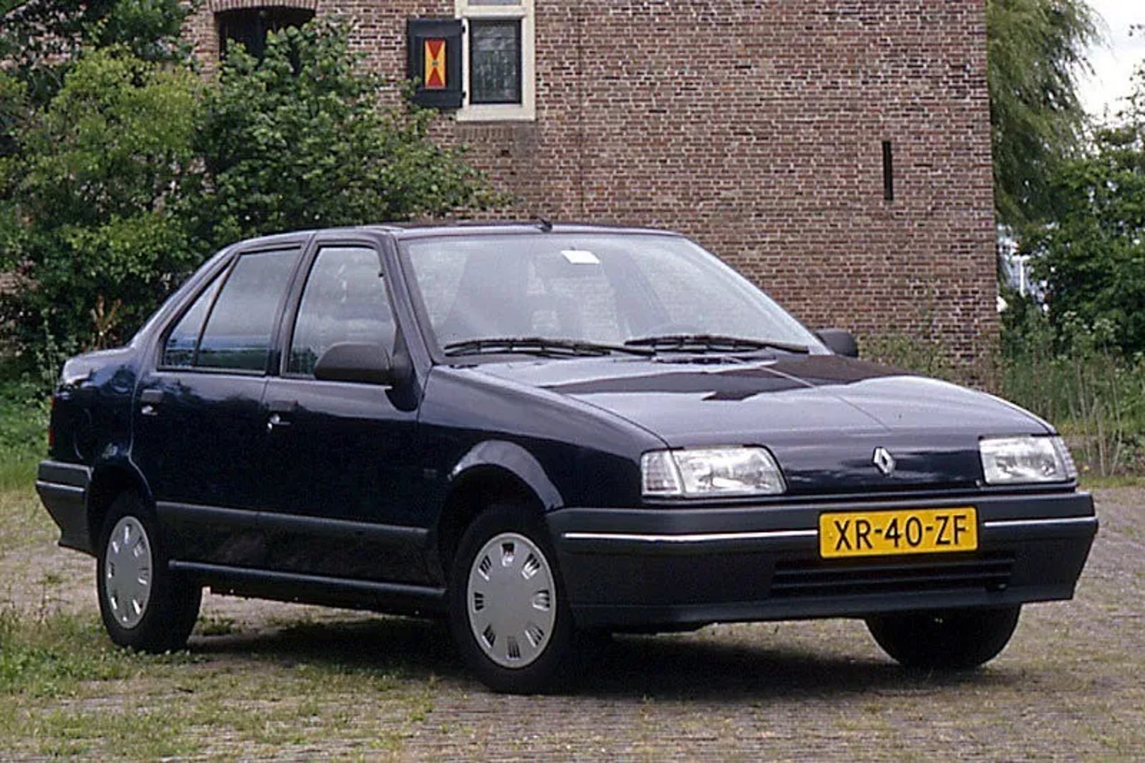 Renault 19 1 generation  Sedan