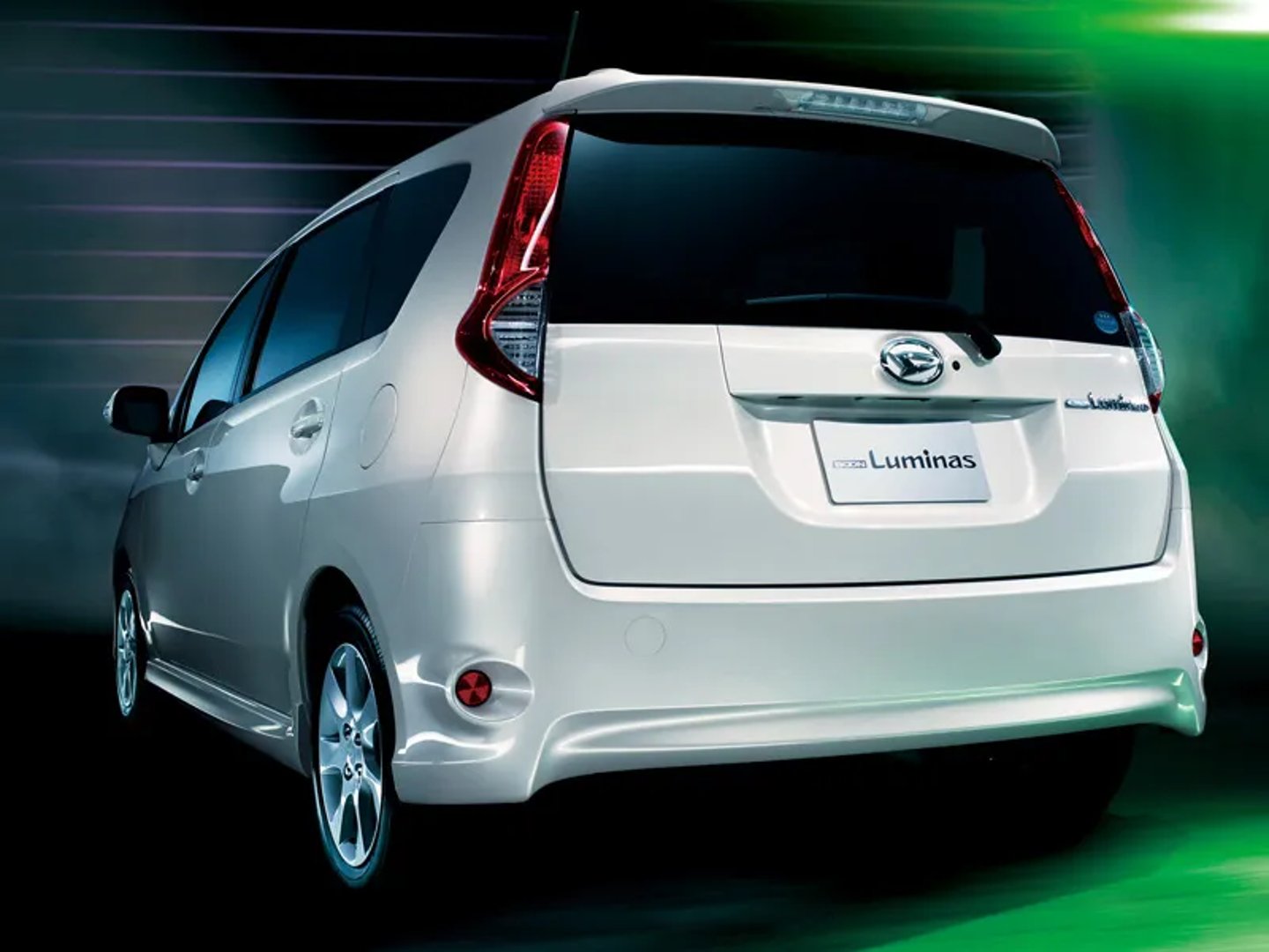 Daihatsu_Boon_Luminas_1_generation__Compact_Van__1.jpg