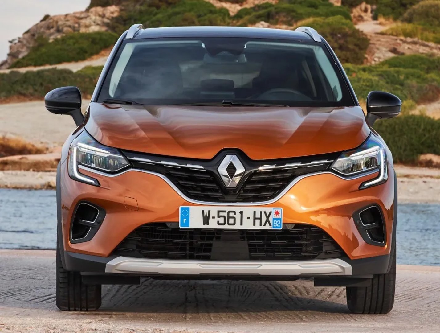 Renault_Captur_2_generation__SUV_5-doors__1.jpg