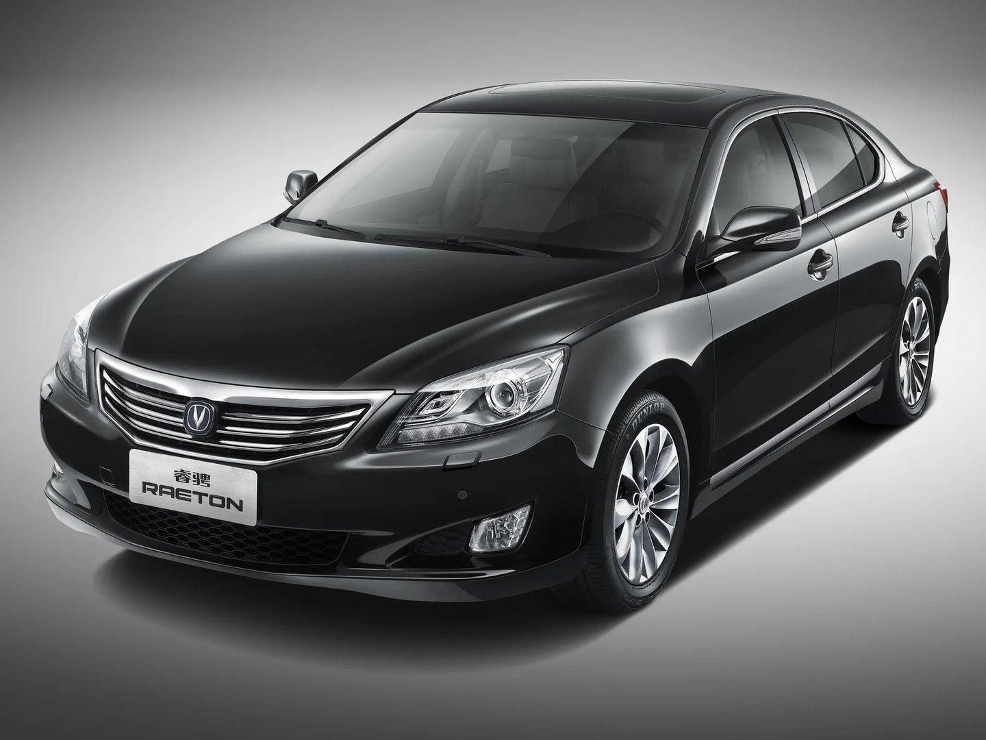 Changan_Raeton_1_generation__Sedan__9.jpg
