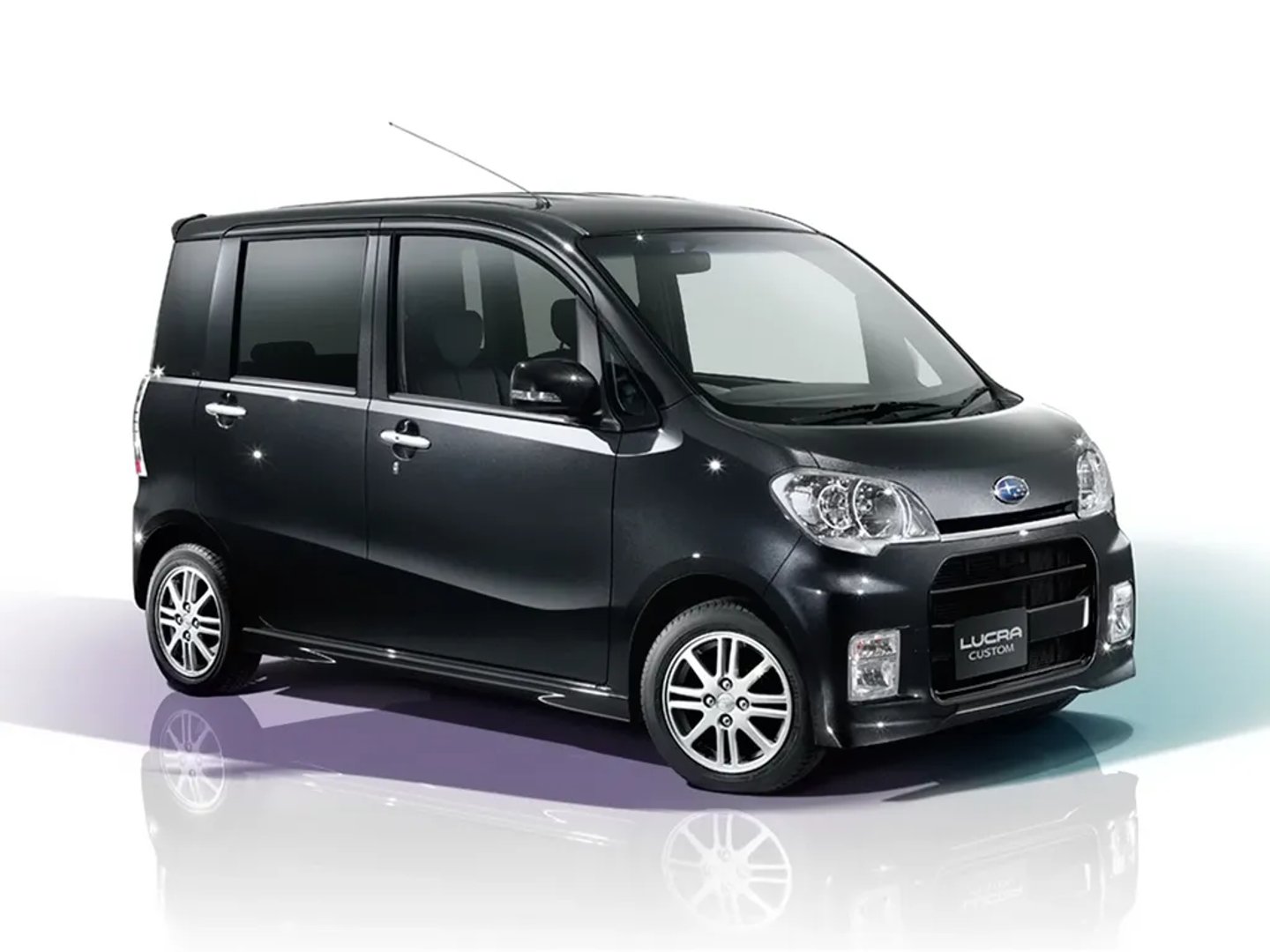 Subaru_Lucra_1_generation__Hatchback_5-door__2.jpg