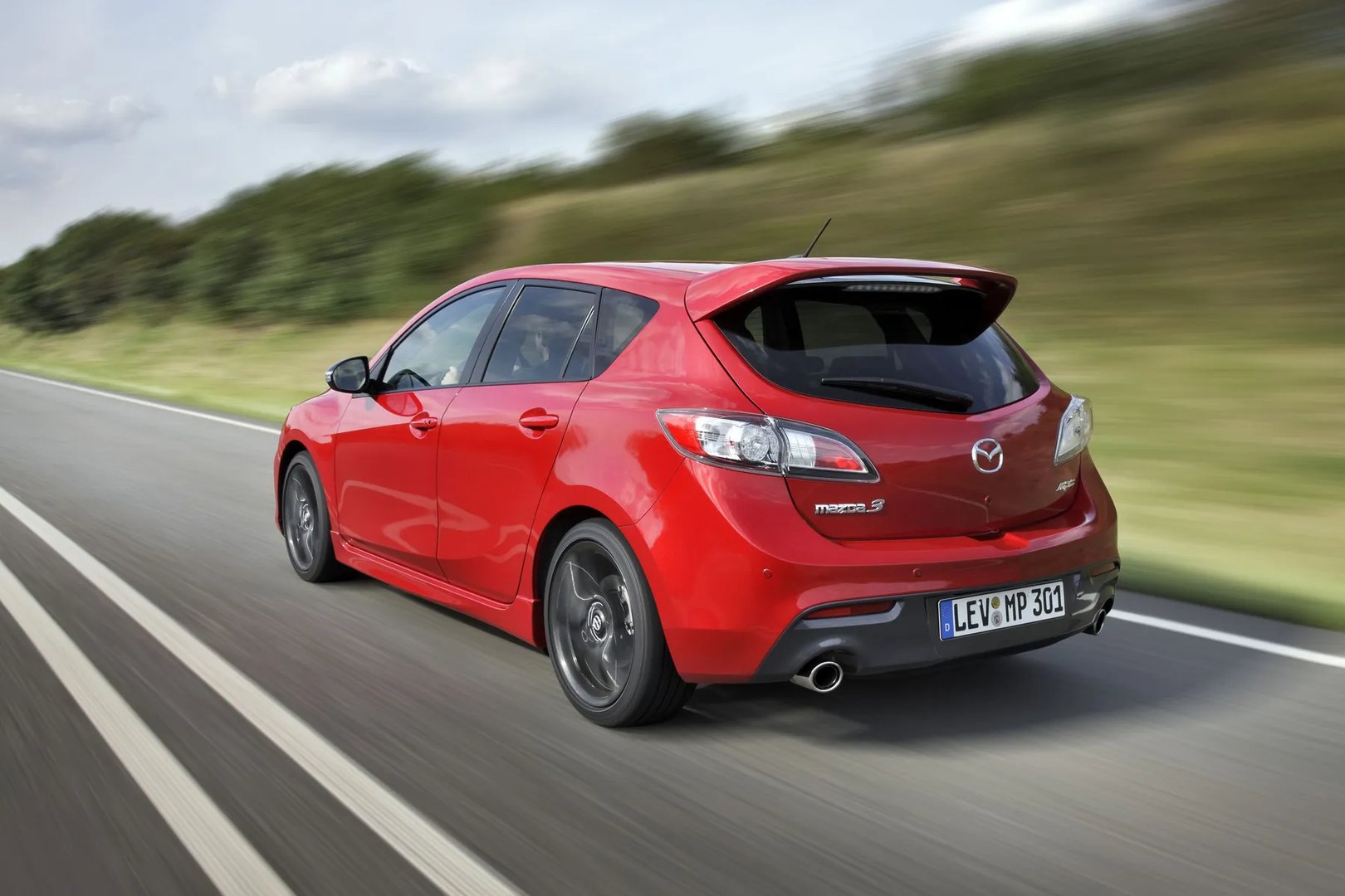 Mazda_3_2_generation_restyling__Hatchback_5-door__4.jpg