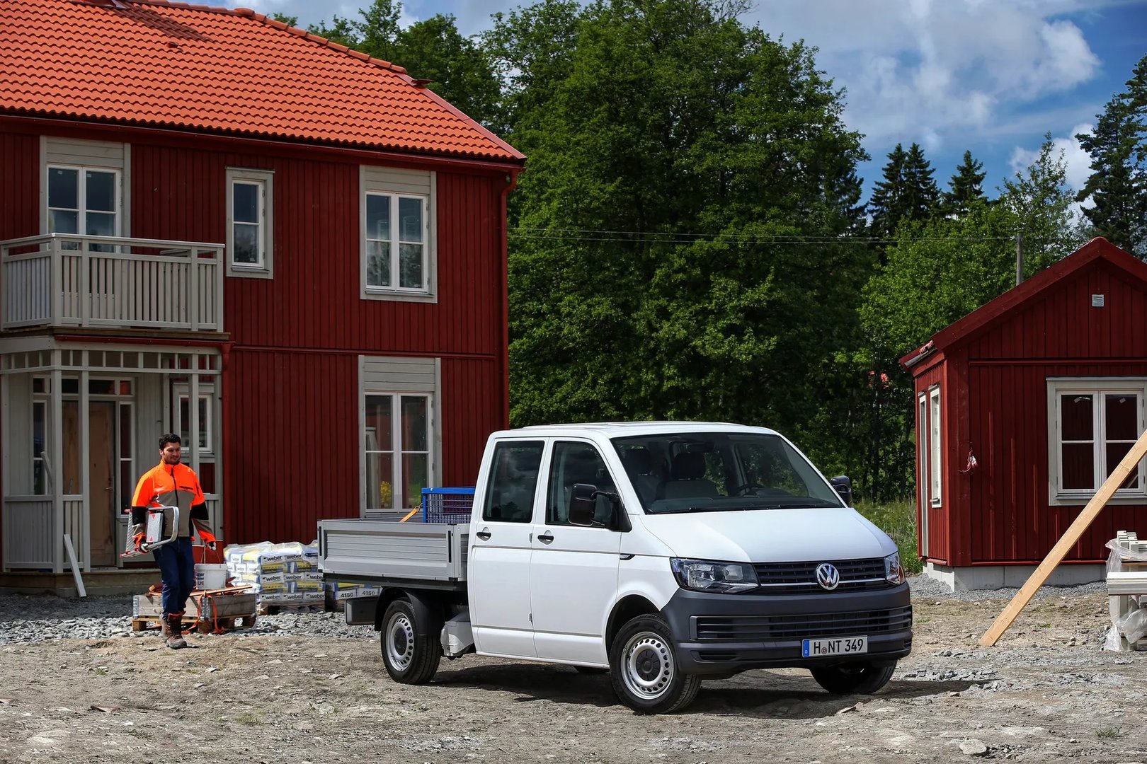 Volkswagen_Transporter_6_generation__Pickup_double-cab__3.jpg