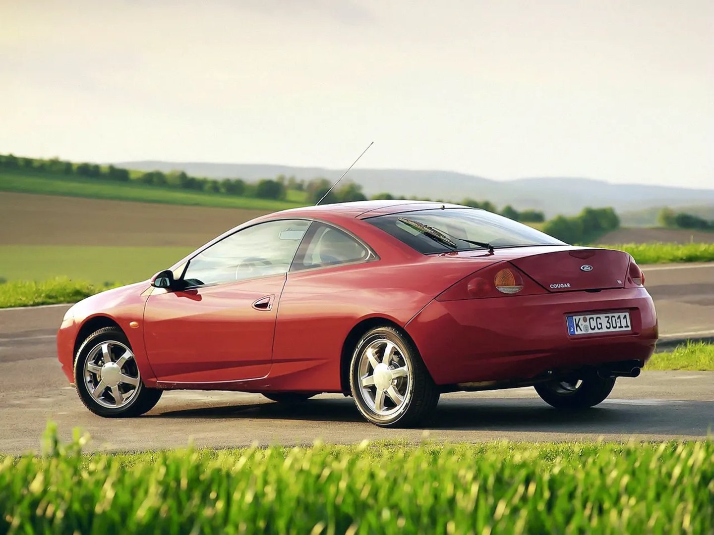 Ford_Cougar_1_generation__Coupe__1.jpg