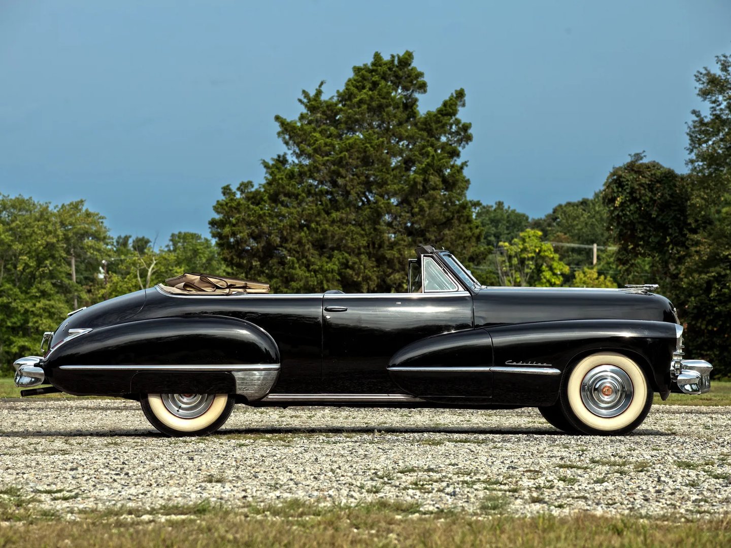 Cadillac_Series_62_2_generation__Cabrio__4.jpg
