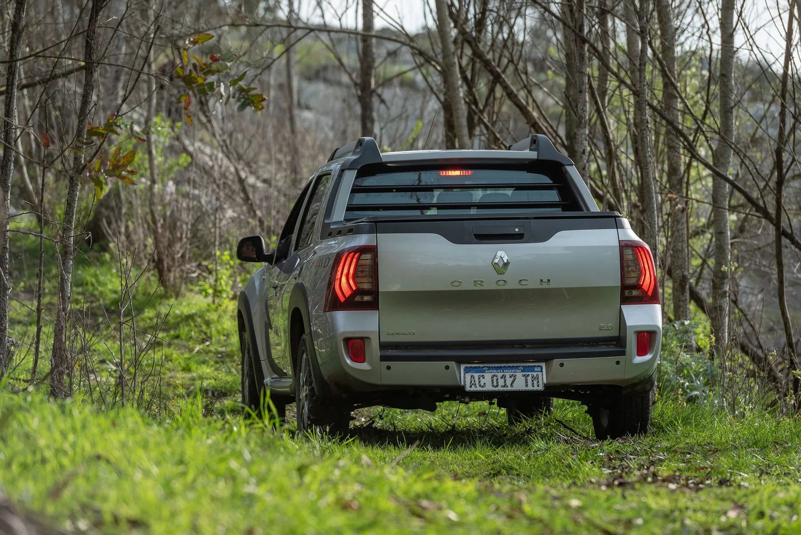 Renault_Oroch_1_generation__Pickup__6.jpg