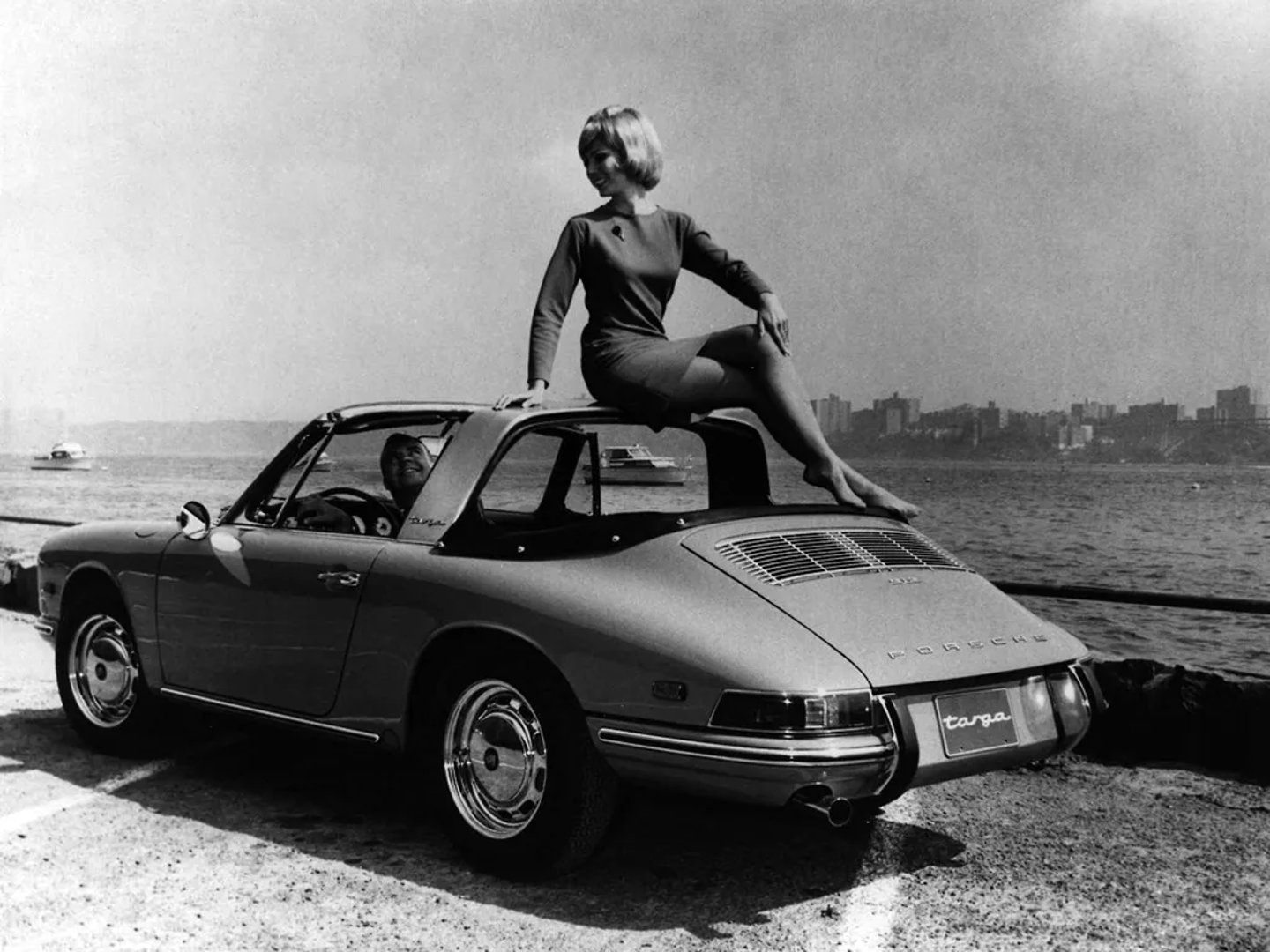 Porsche_912_1_generation__Targa__1.jpg