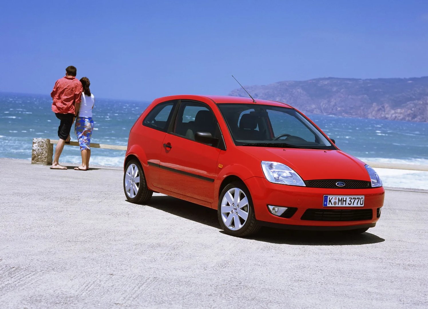 Ford_Fiesta_5_generation__Mini_3-doors__1.jpg