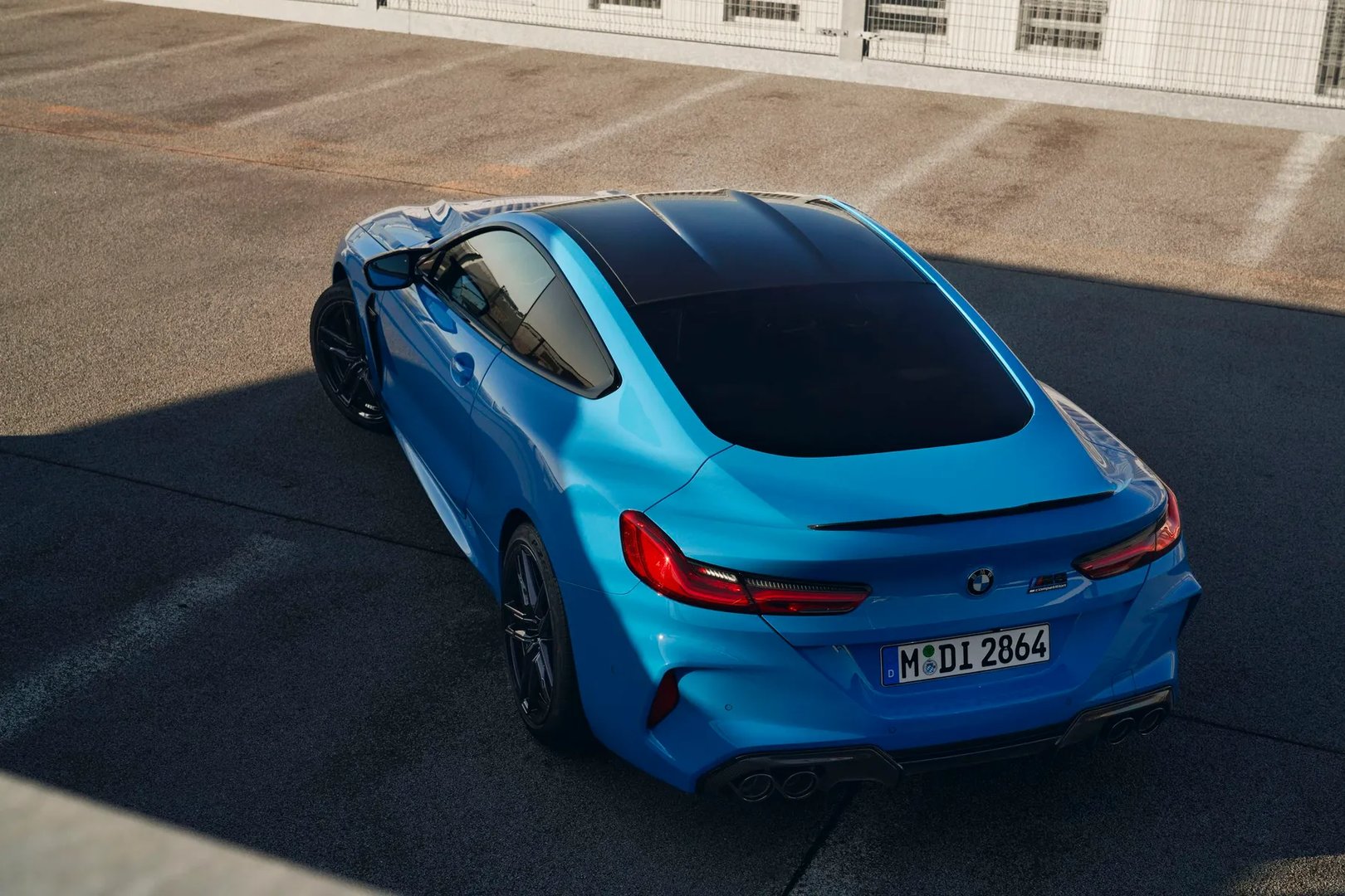 BMW_M8_1_generation_restyling_1__Coupe__9.jpg