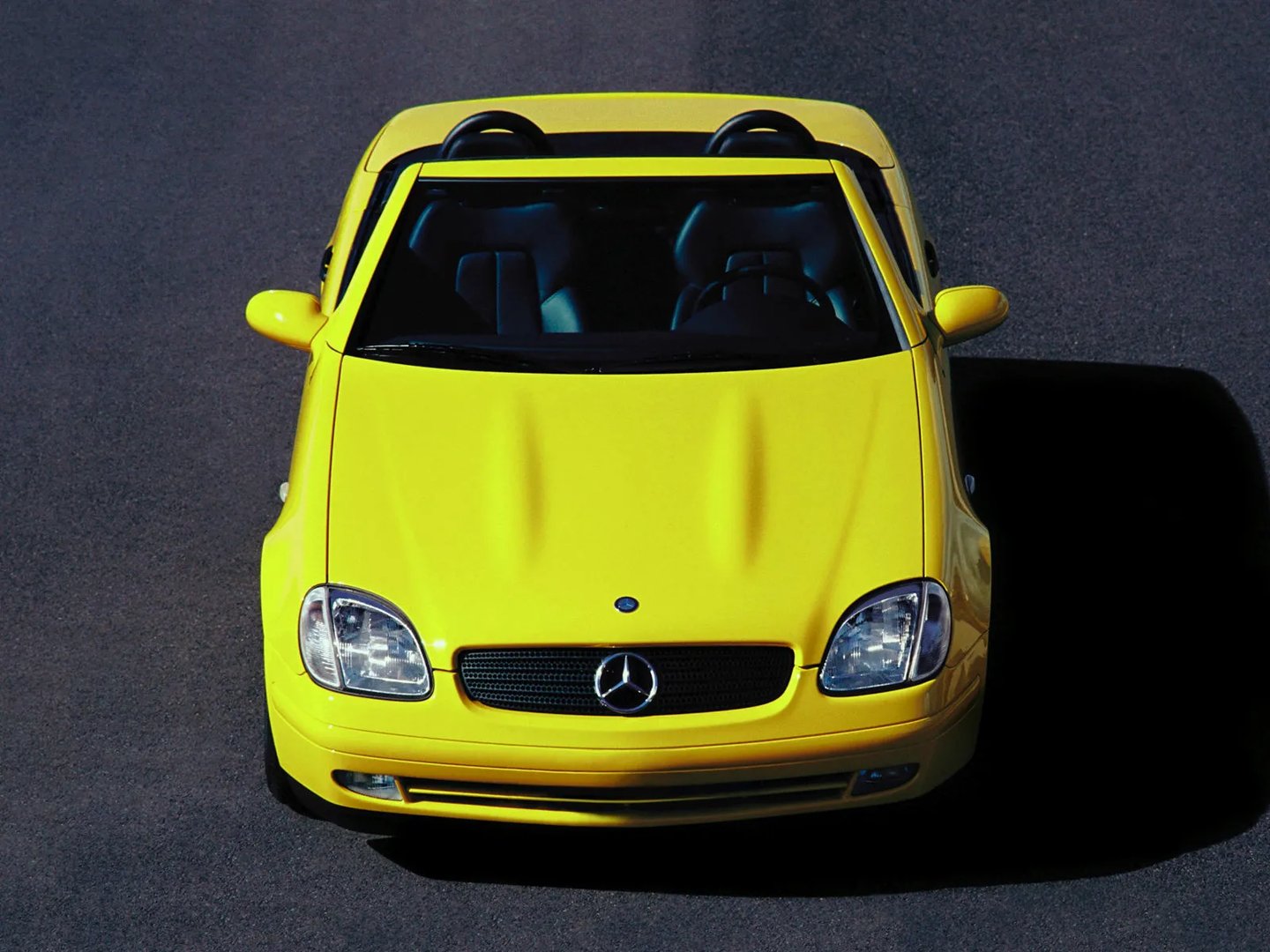 Mercedes_SLK-Class_1_generation__Roadster__1.jpg