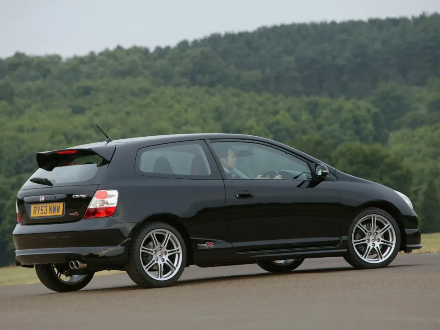Honda_Civic_Type_R_7_generation_restyling__Hatchback_3-door__13.jpg