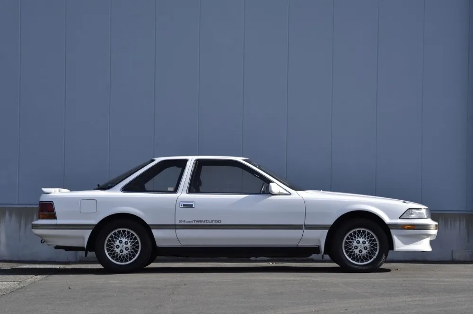 Toyota_Soarer_2_generation__Coupe__5.jpg