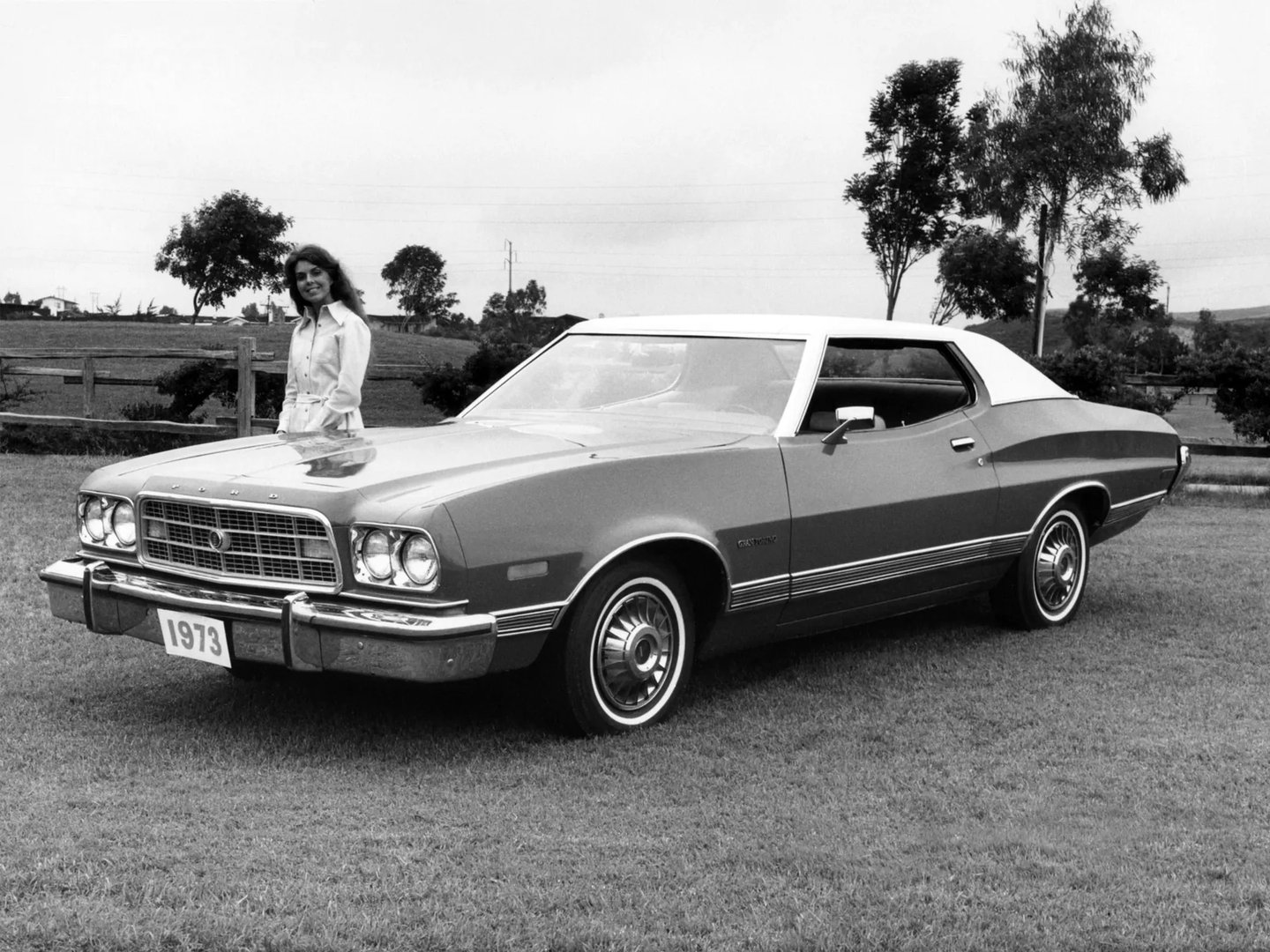 —  Coupe Hardtop