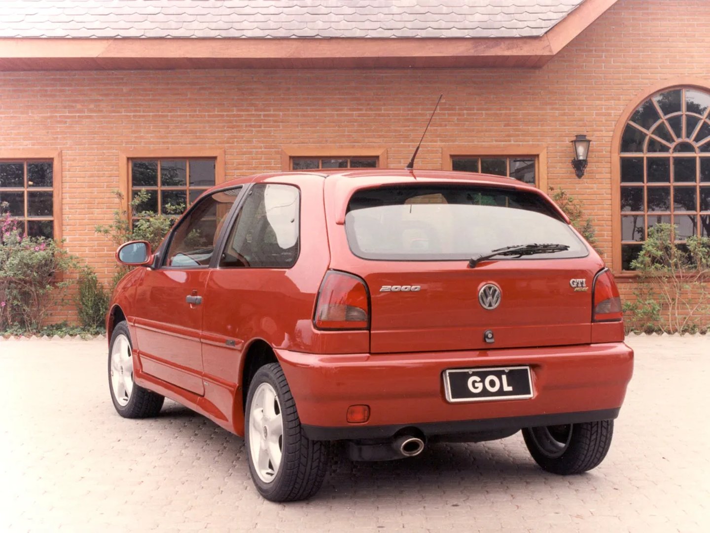 Volkswagen_Gol_2_generation__Mini_3-doors__7.jpg