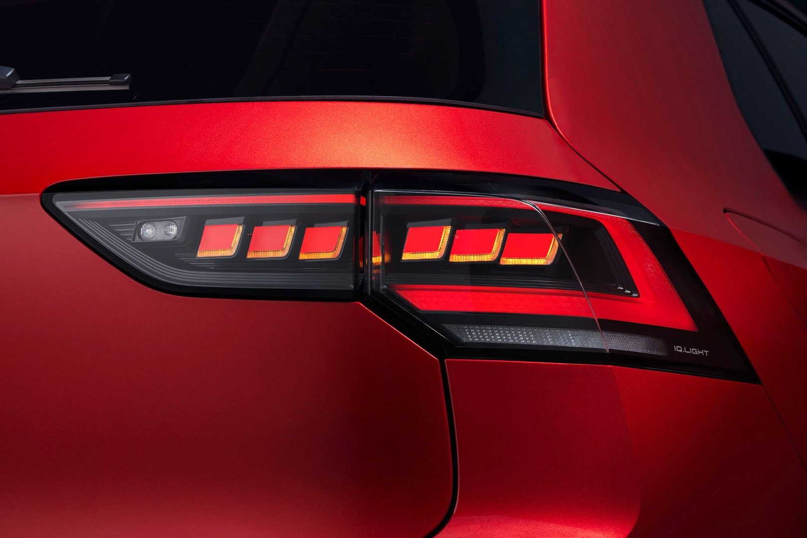 volkswagen_Golf_GTI_8_generation_restyling__Hatchback_5-door__27.jpg