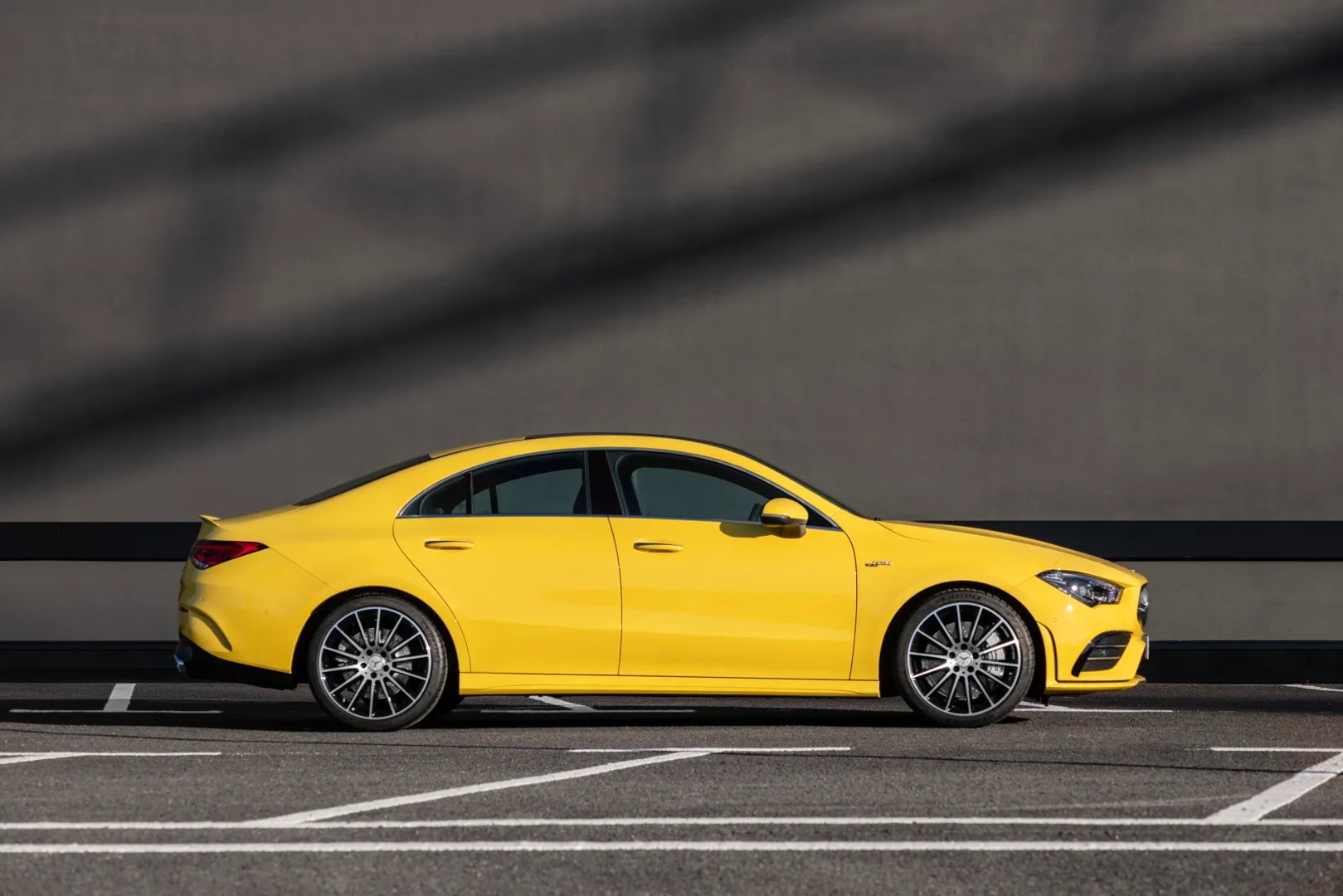 Mercedes_CLA_AMG_2_generation__Sedan__8.jpg