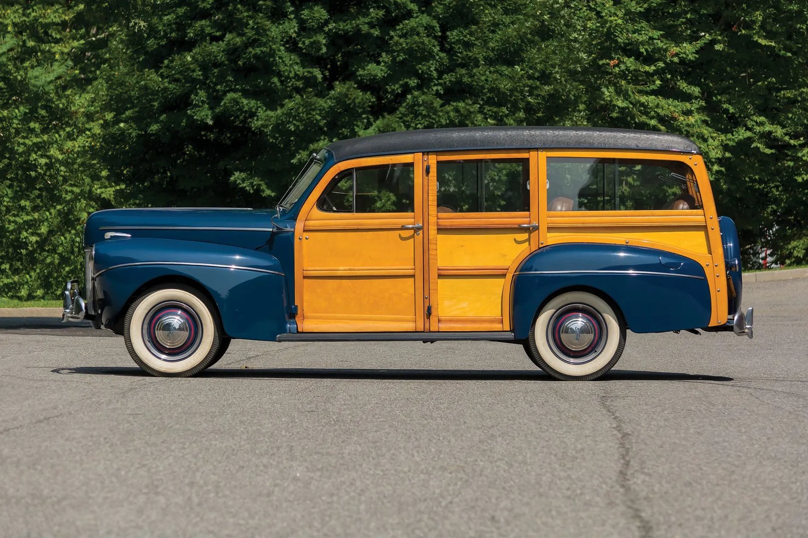 Ford_V8_3_generation__Estate_5-door__3.jpg
