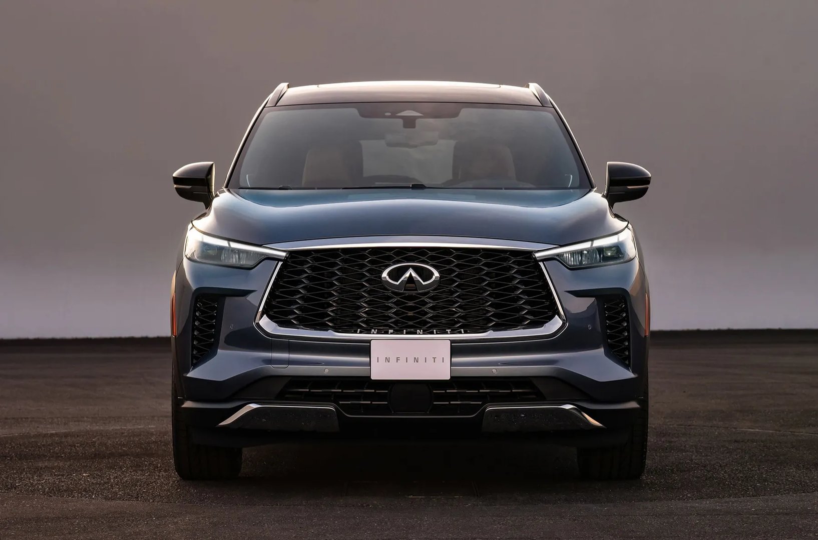 Infiniti_QX60_2_generation__SUV_5-doors__3.jpg