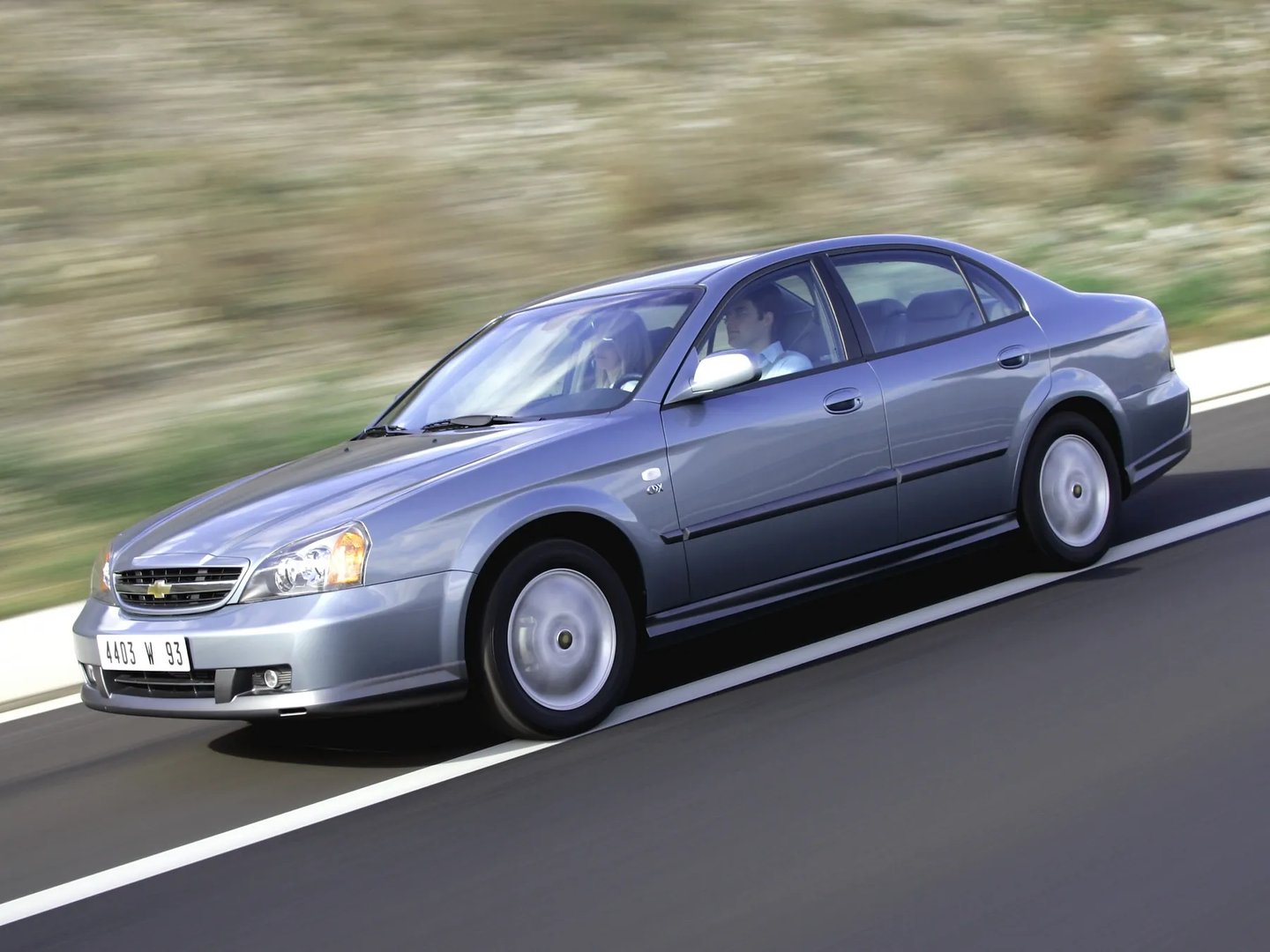 Chevrolet_Evanda_1_generation__Sedan__4.jpg