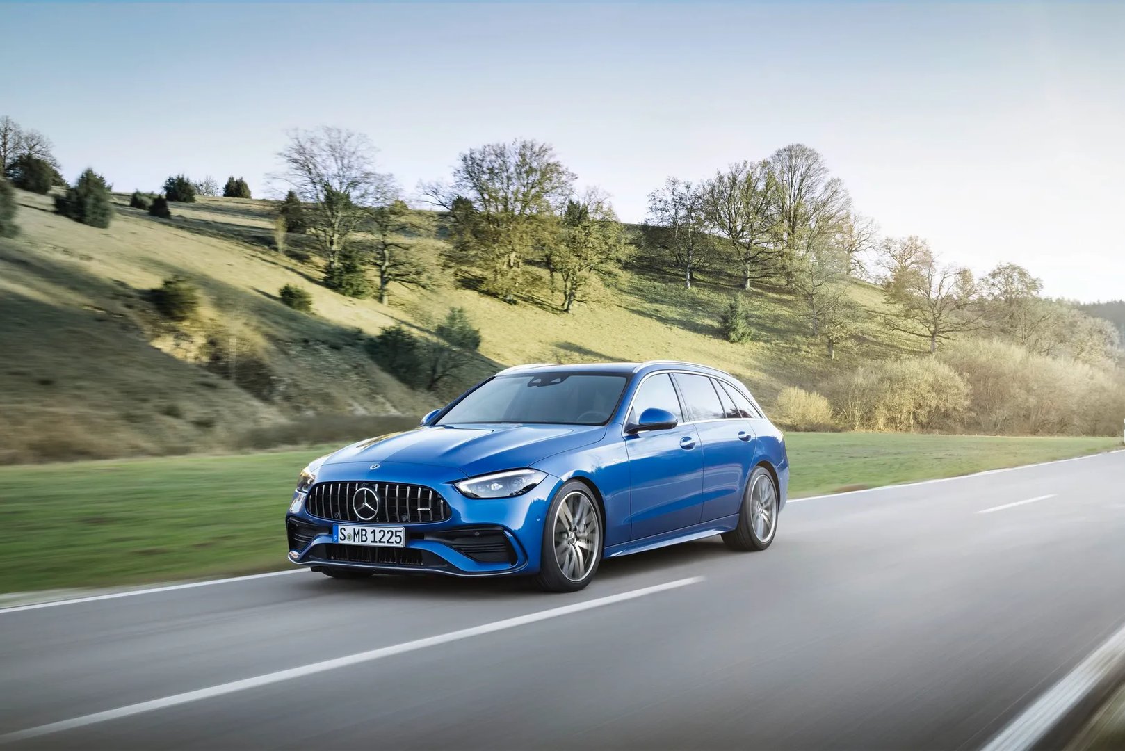 Mercedes_C-Class_AMG_5_generation__Estate_5-door__13.jpg